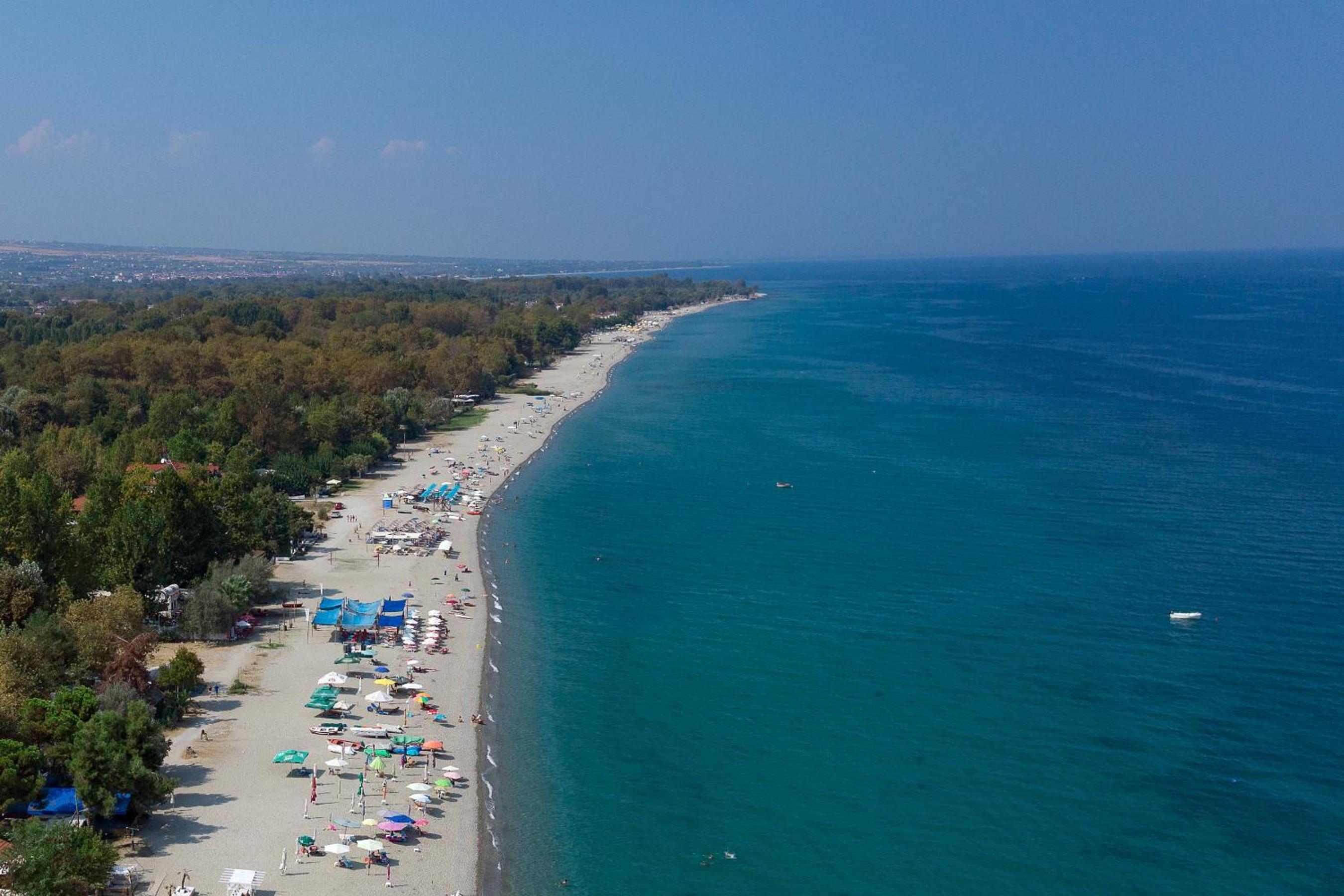 Sintrivanis Resort Beach