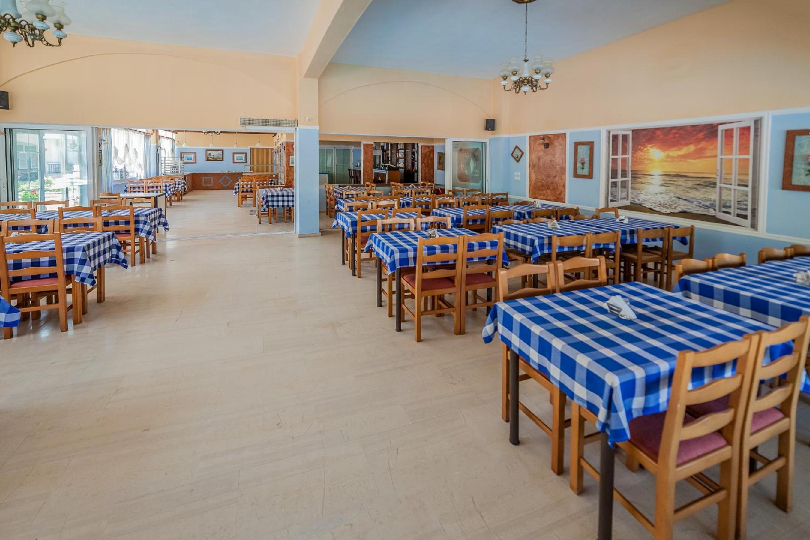 Sintrivanis Resort Beach