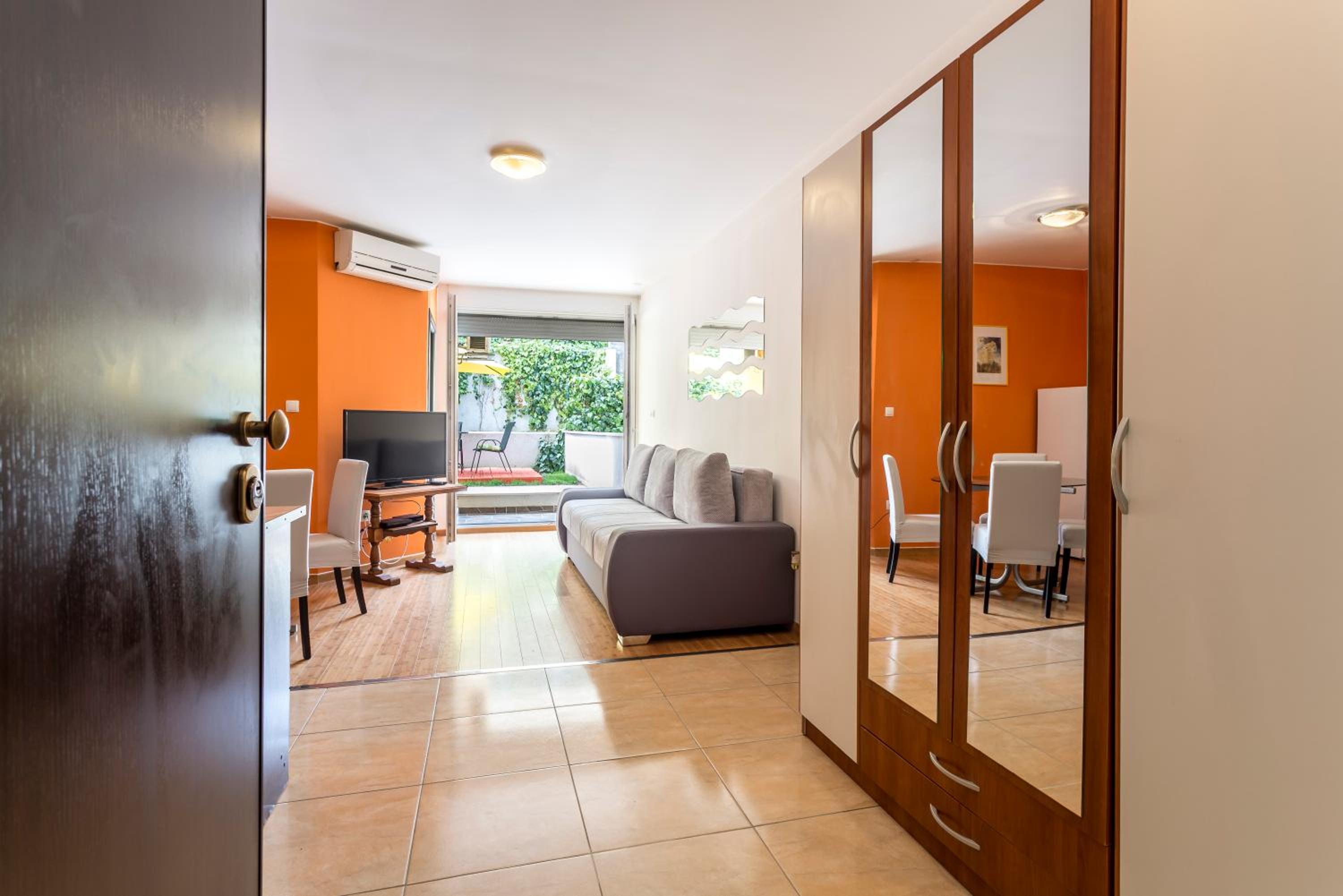 Apartment "Katia" view 4