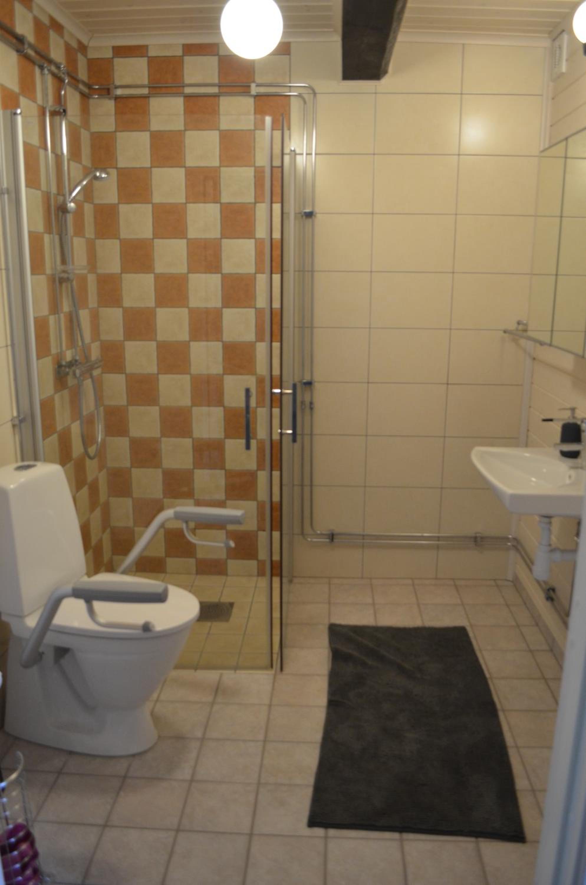 Photo 7