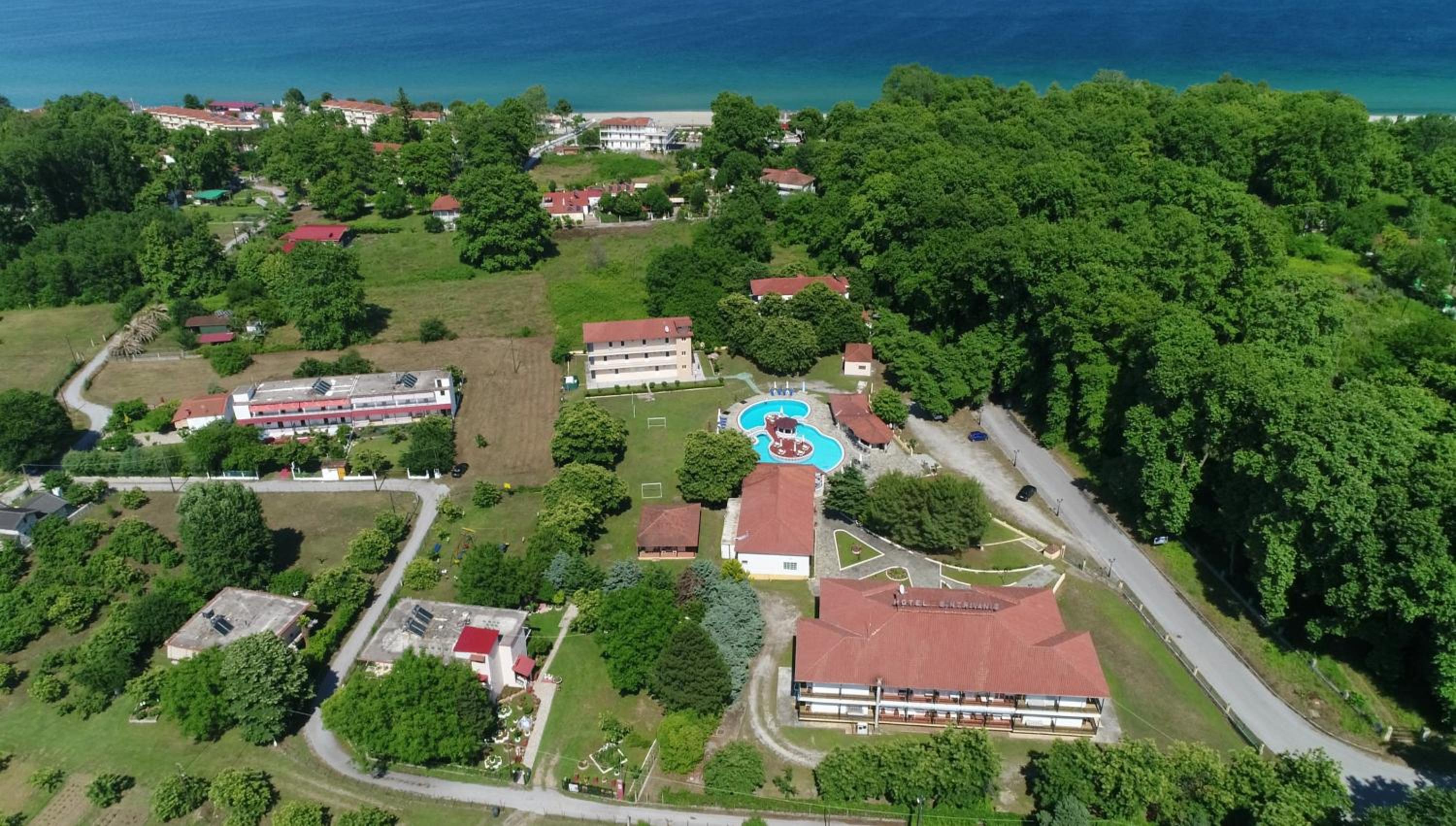 Sintrivanis Resort Beach