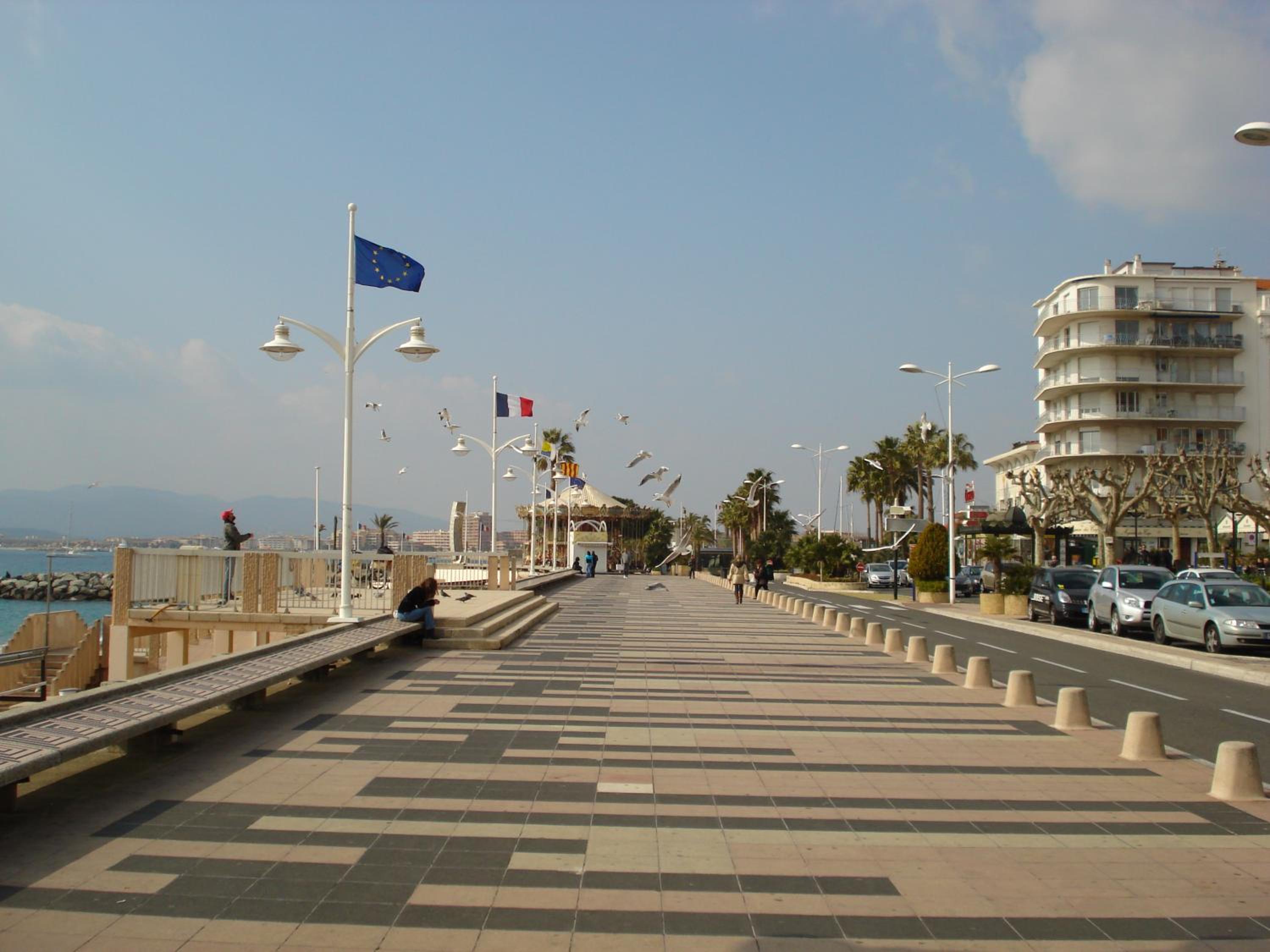 Le Mas des Farigoulettes view 4