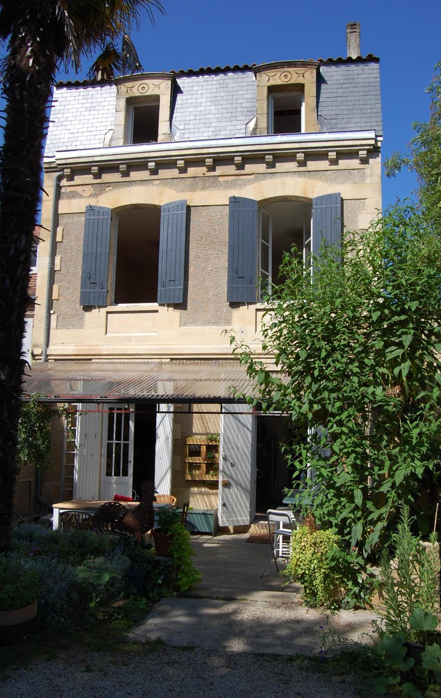Photo 19