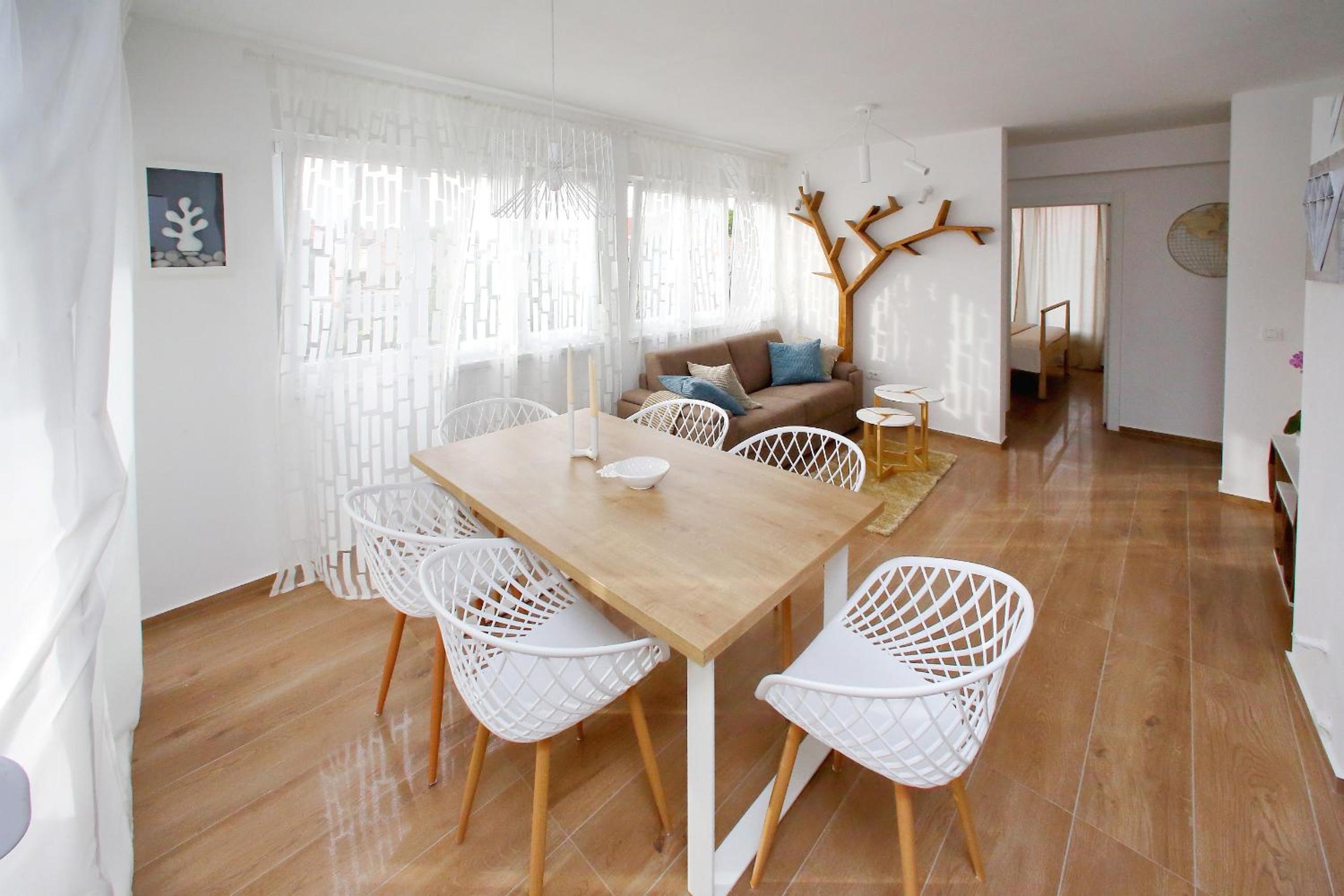 L apartments