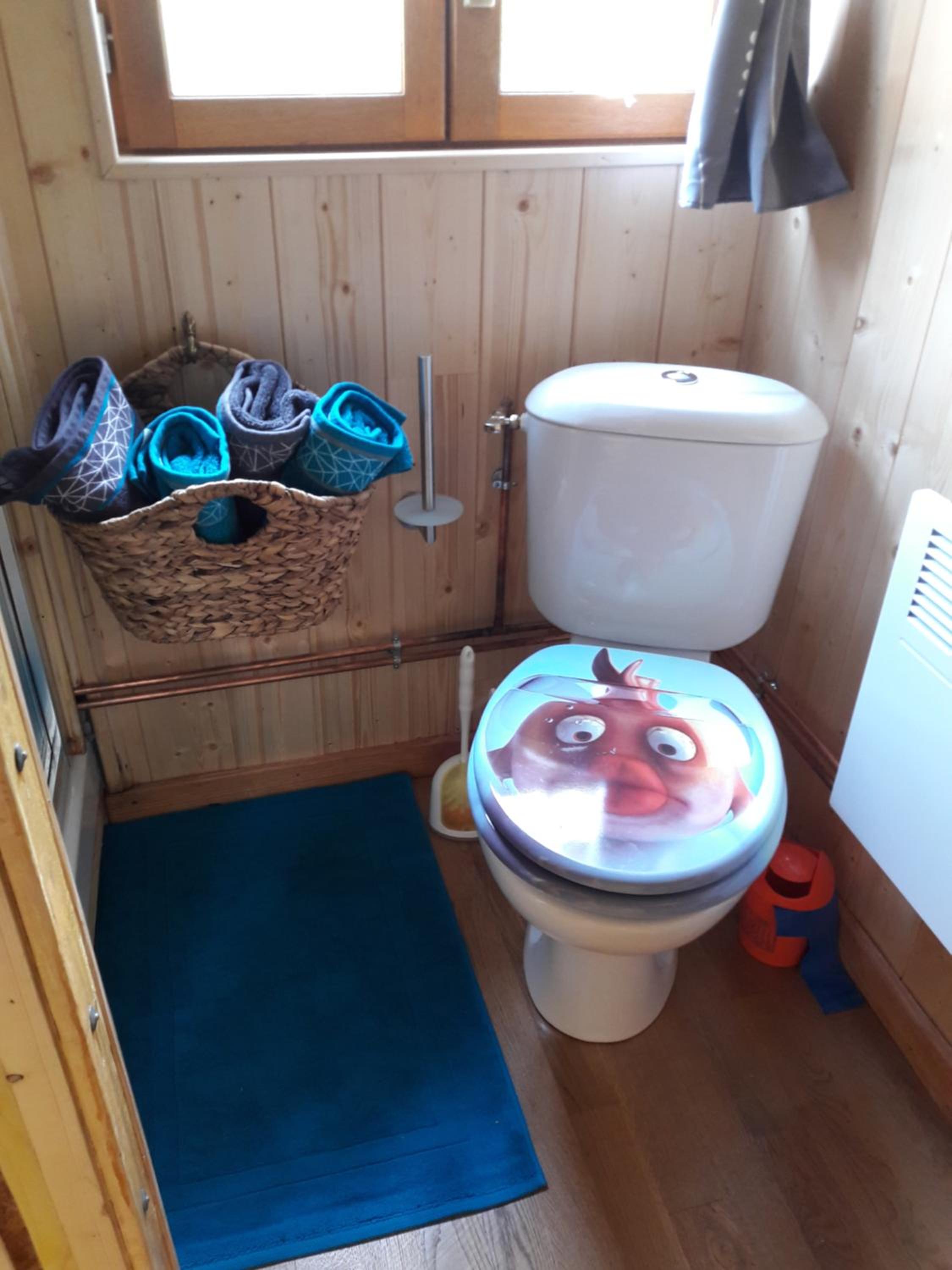Photo 6