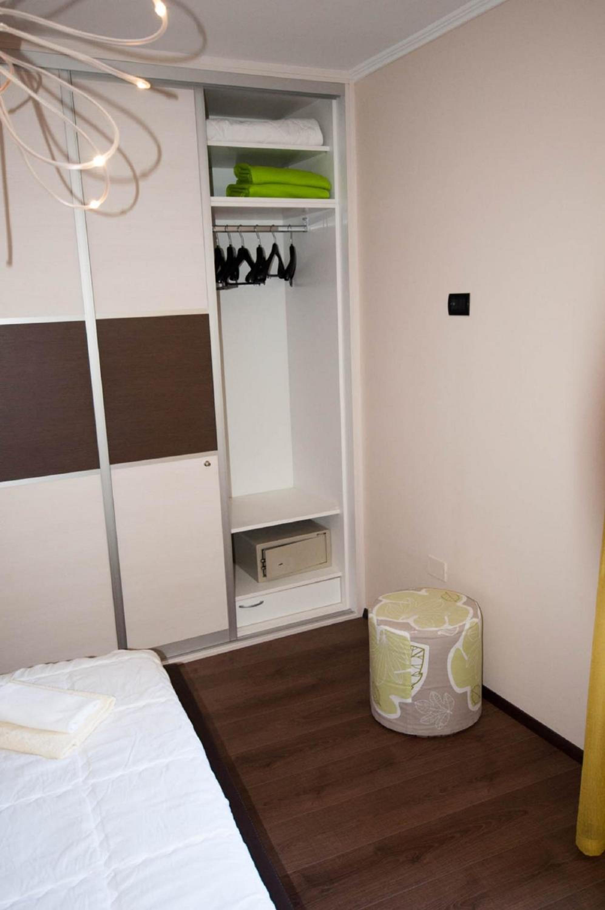 Dario Room