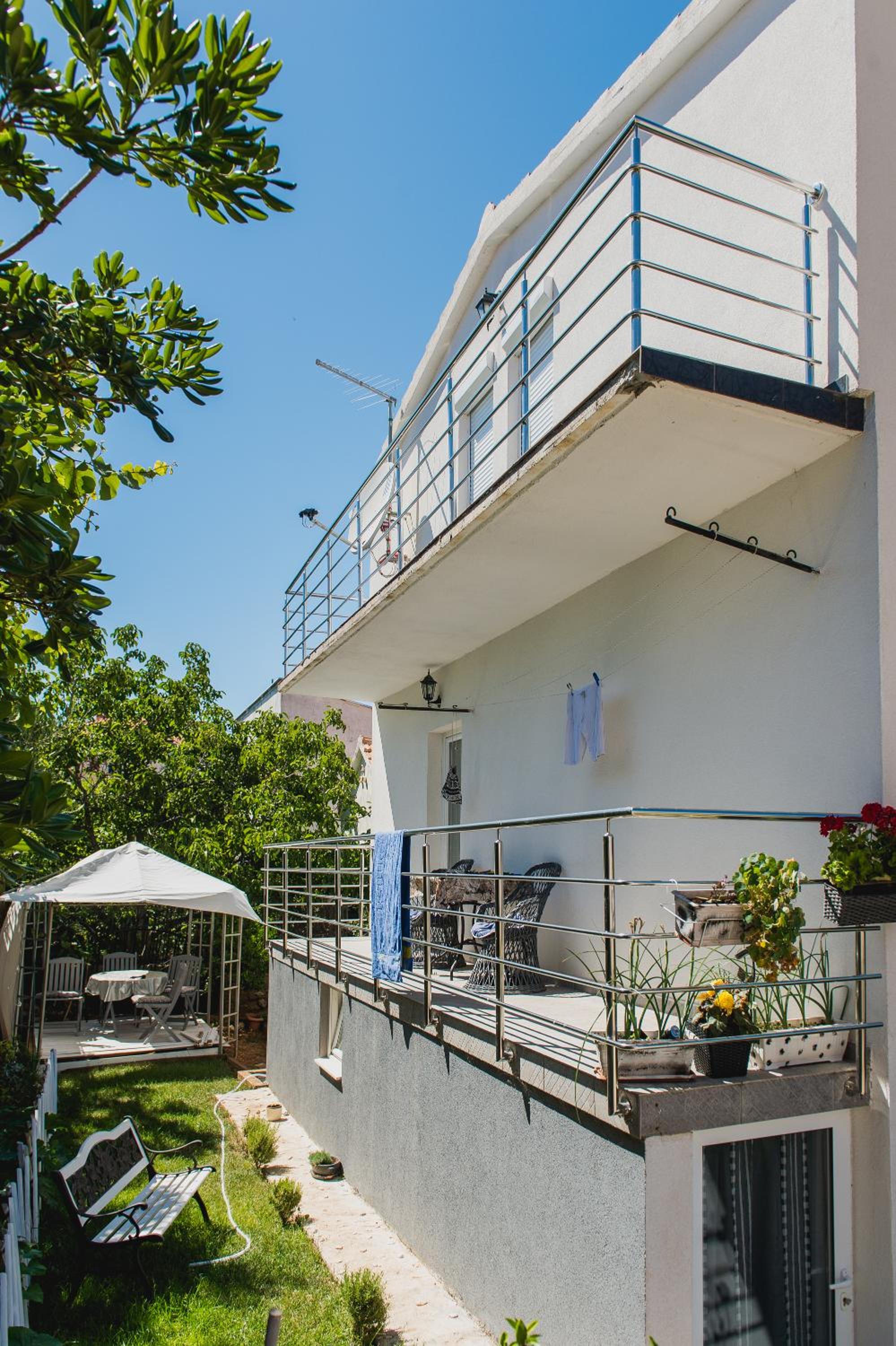 Apartment Ella