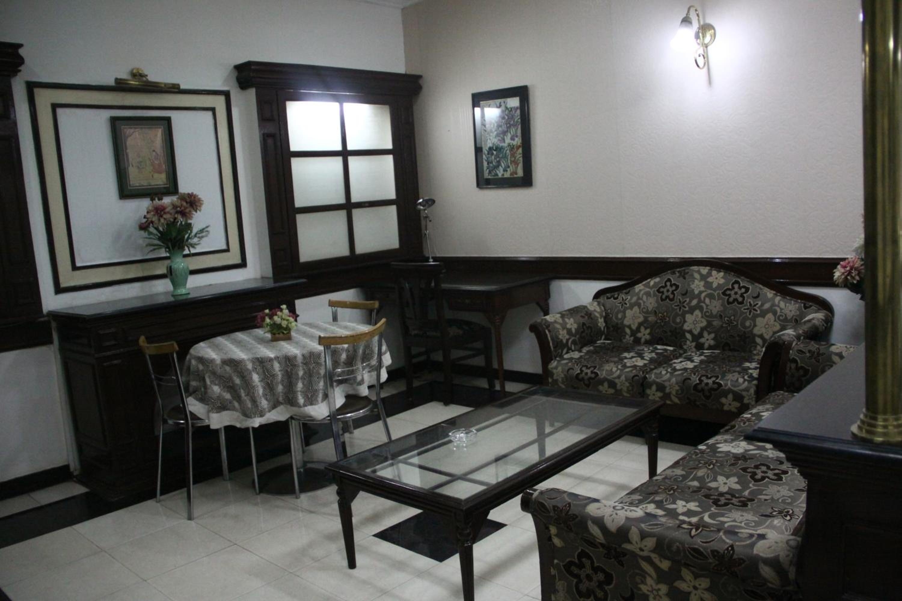 Hotel Amar Inn- Lajpat Nagar Central Market