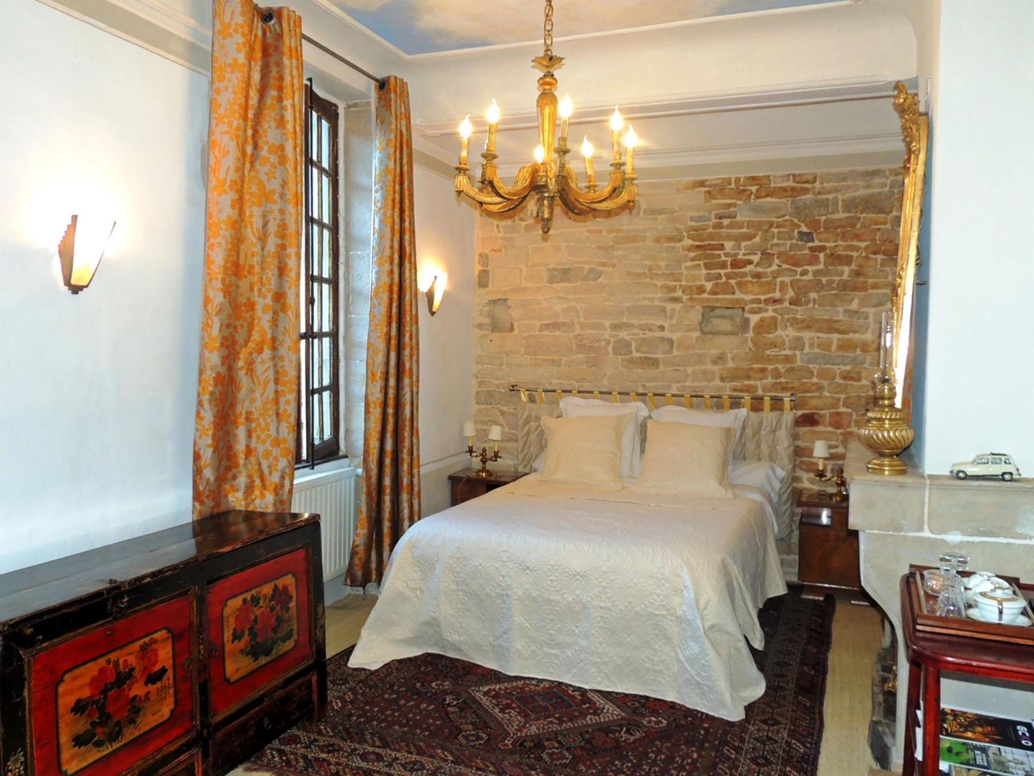 Maison Romane 1136 view 2