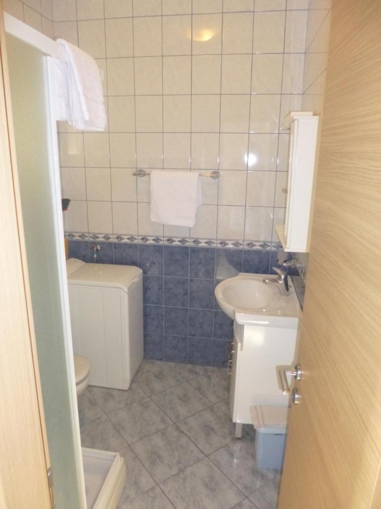 Photo 35