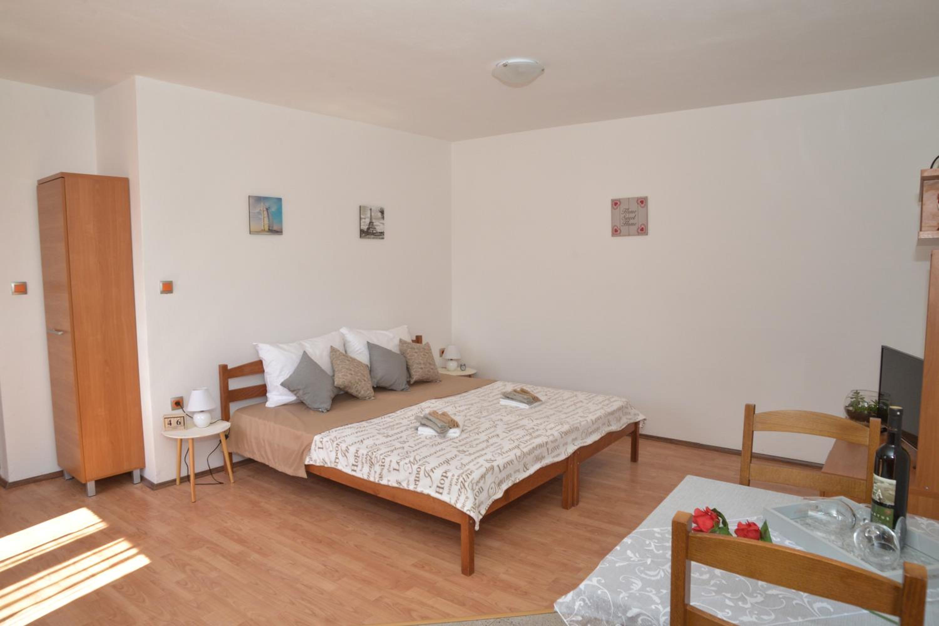 Apartment Zora view 3