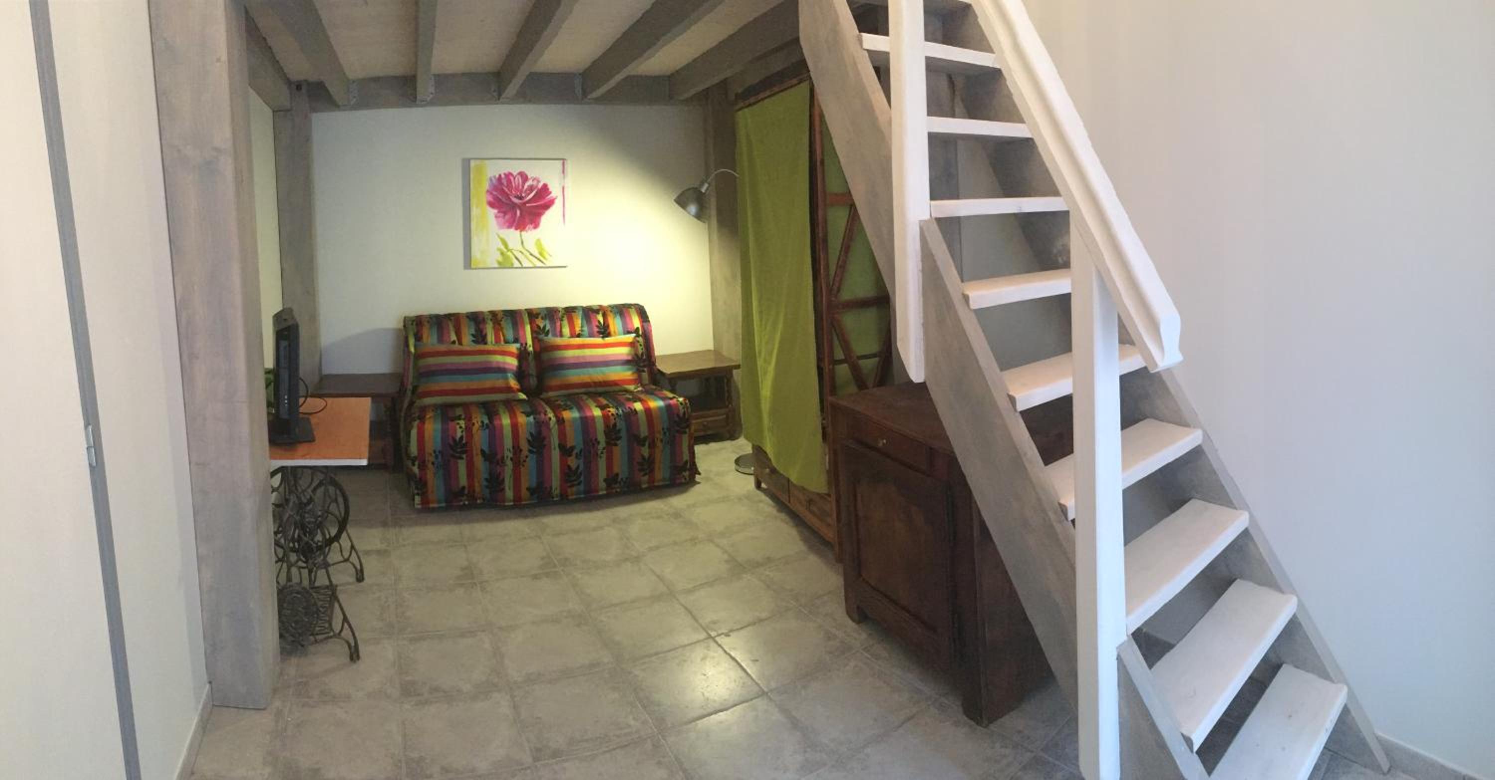 Photo 6