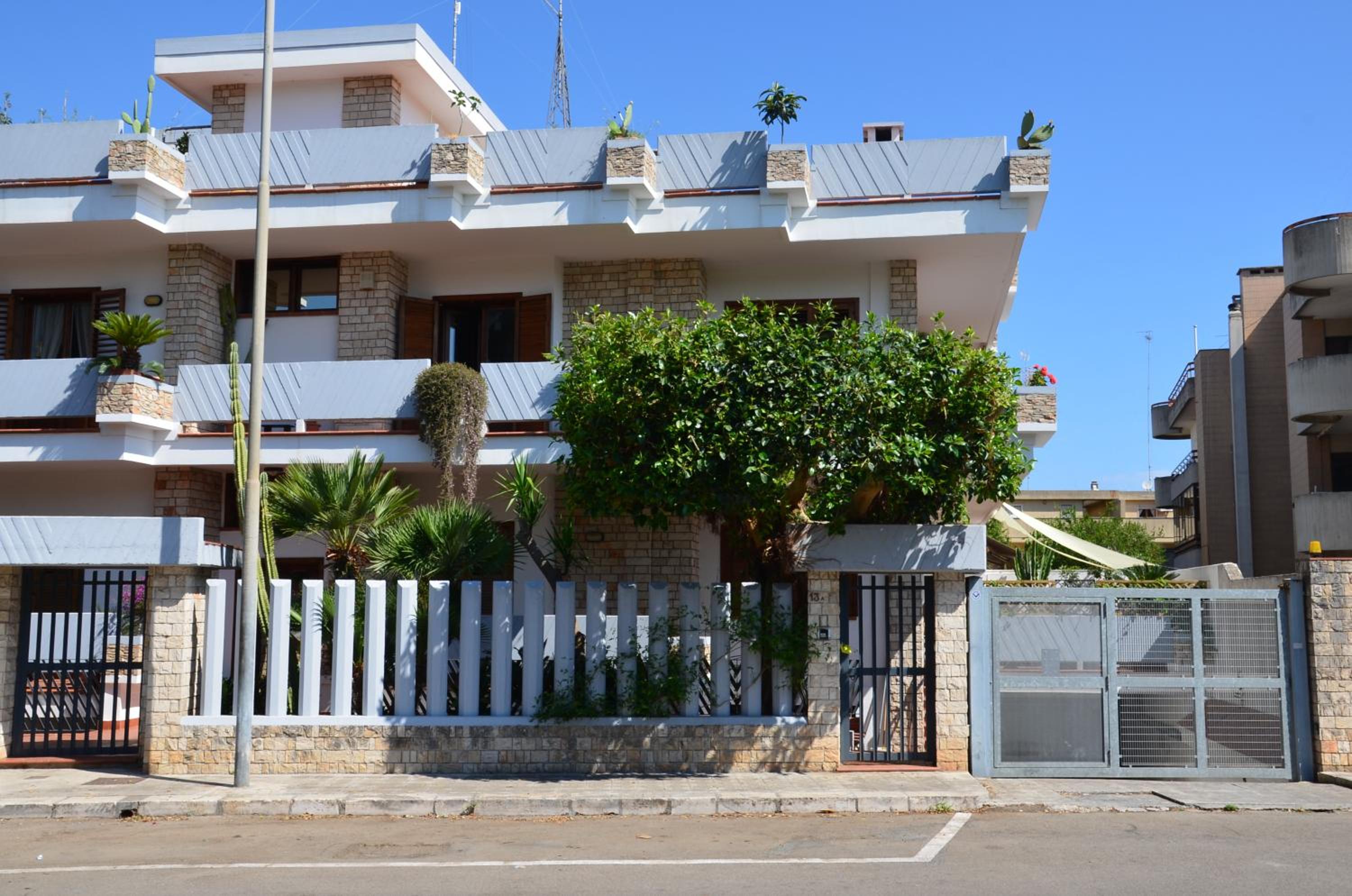 Casa Fedora view 3