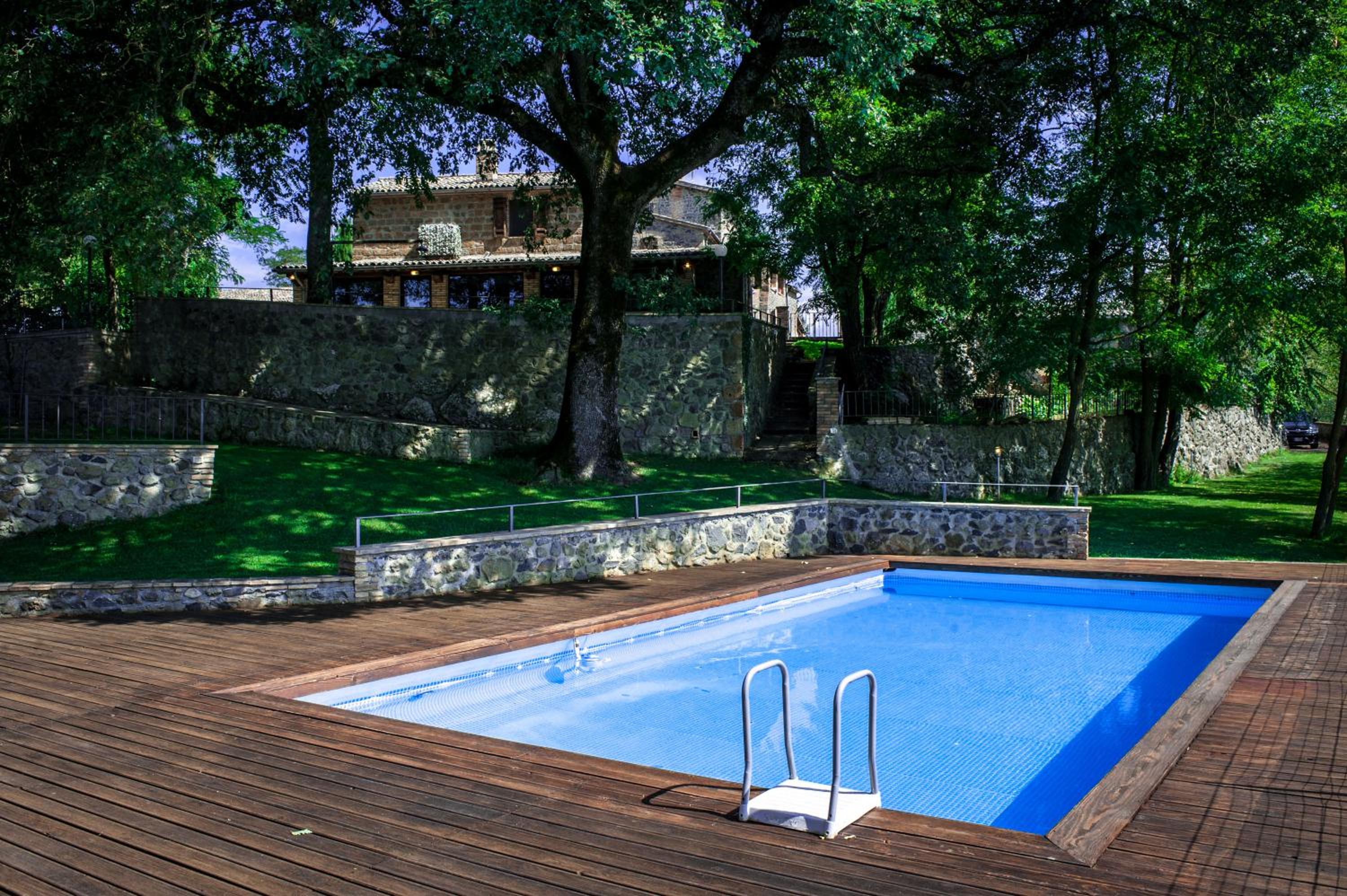 Borgo Santa Cristina