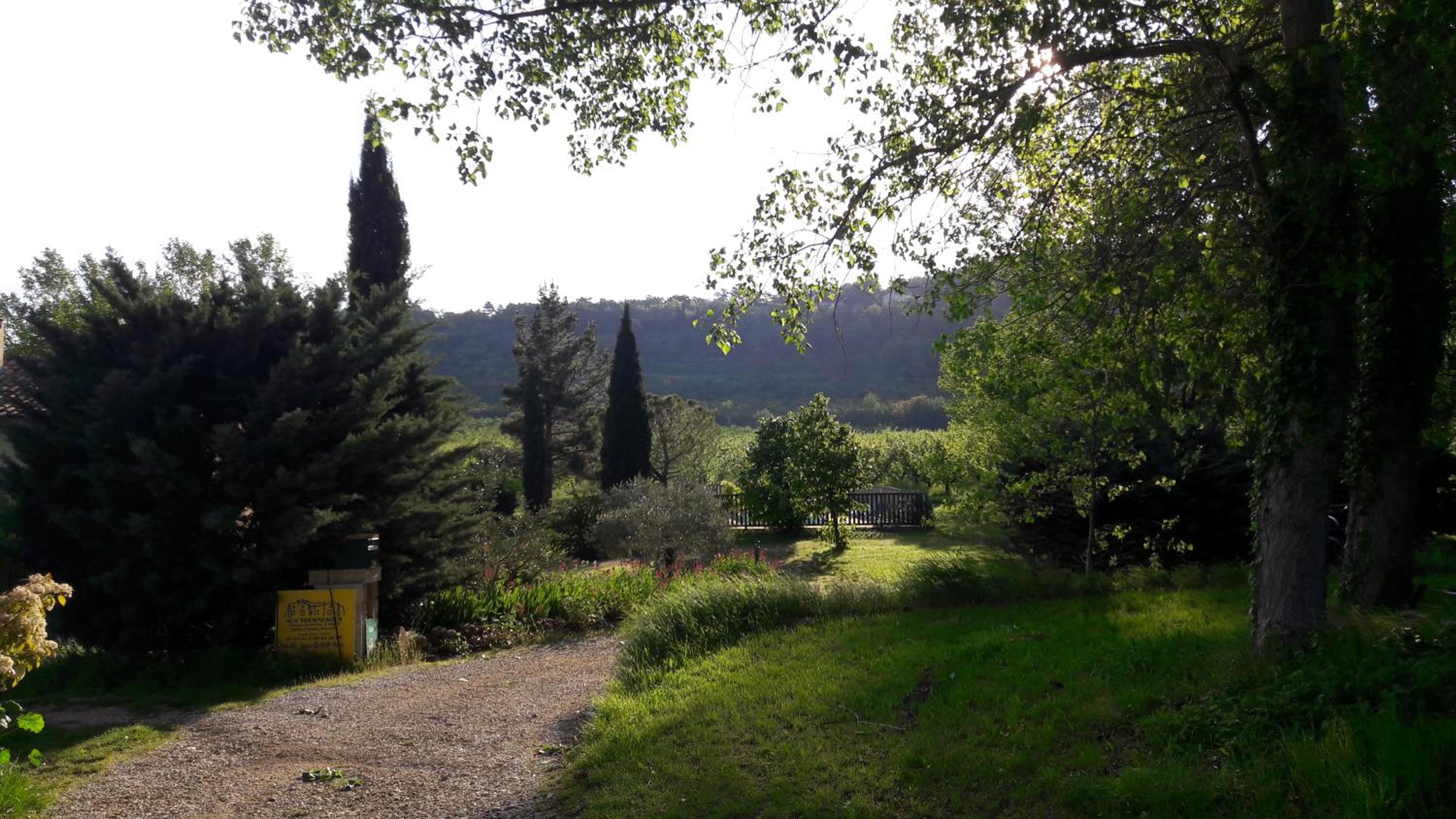 Chambres d'Hôtes Aux Tournesols view 3