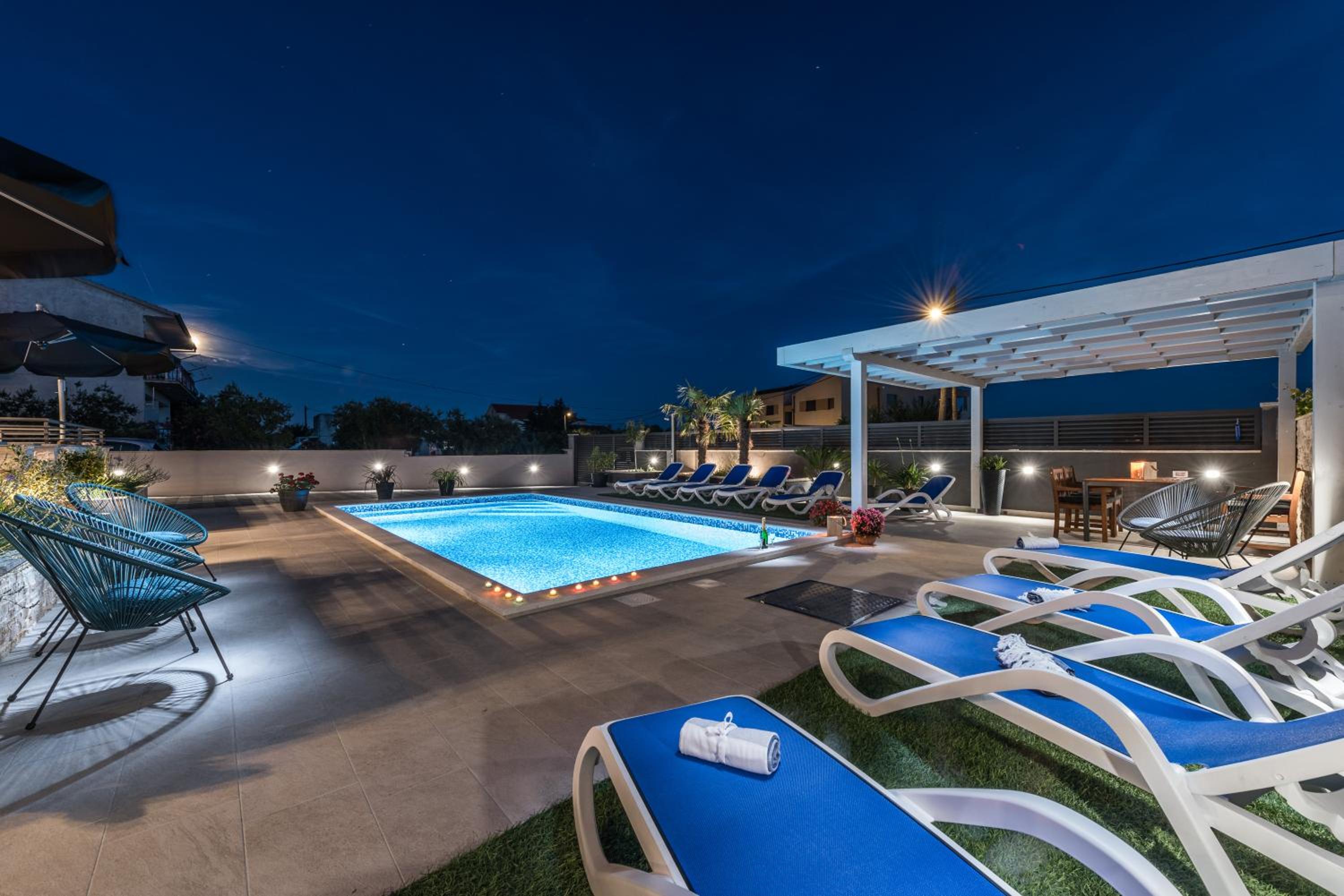 Luxury Home Polo view 2
