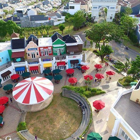 Olivine House view 5