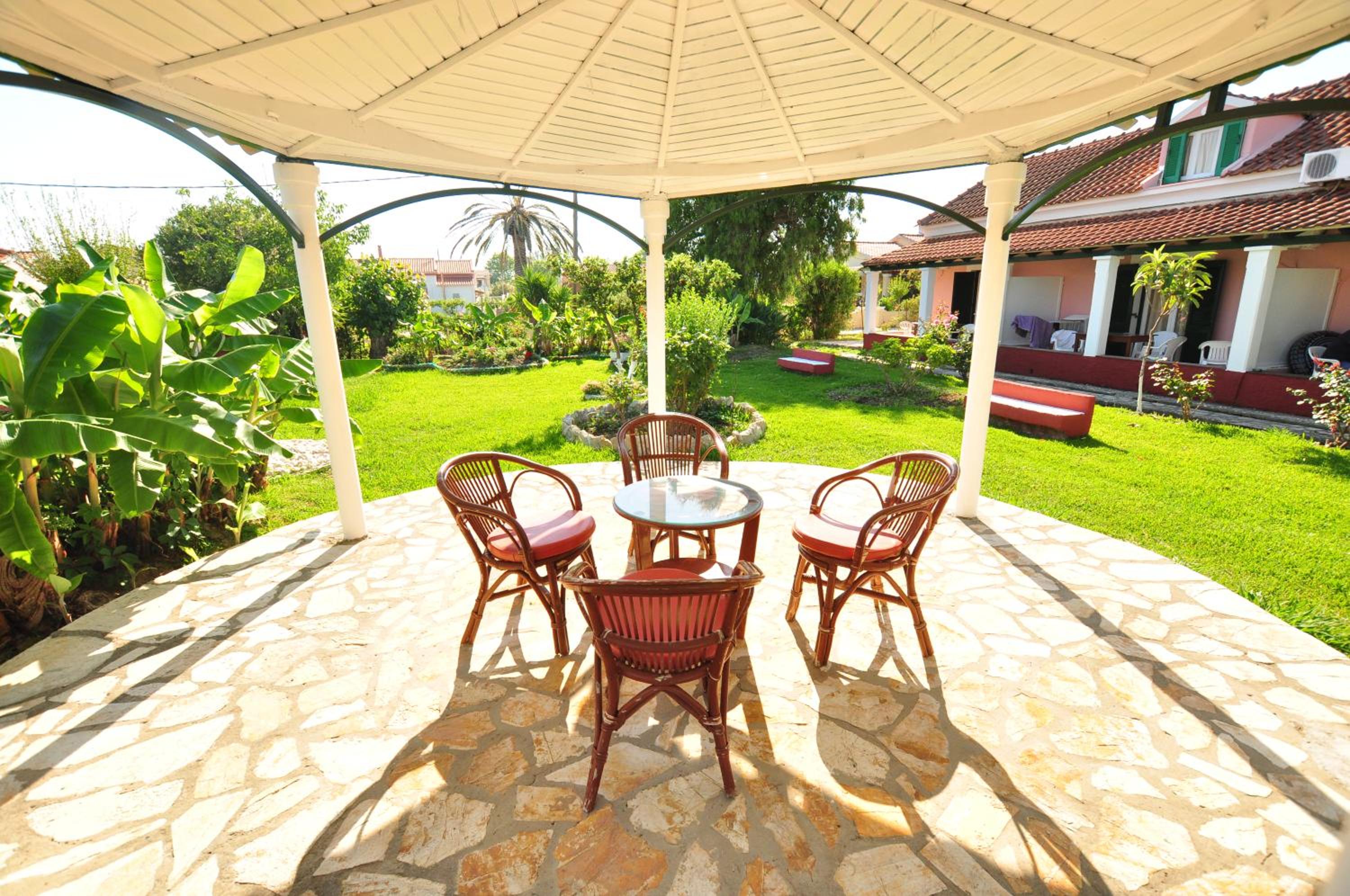 Tassos Apartments