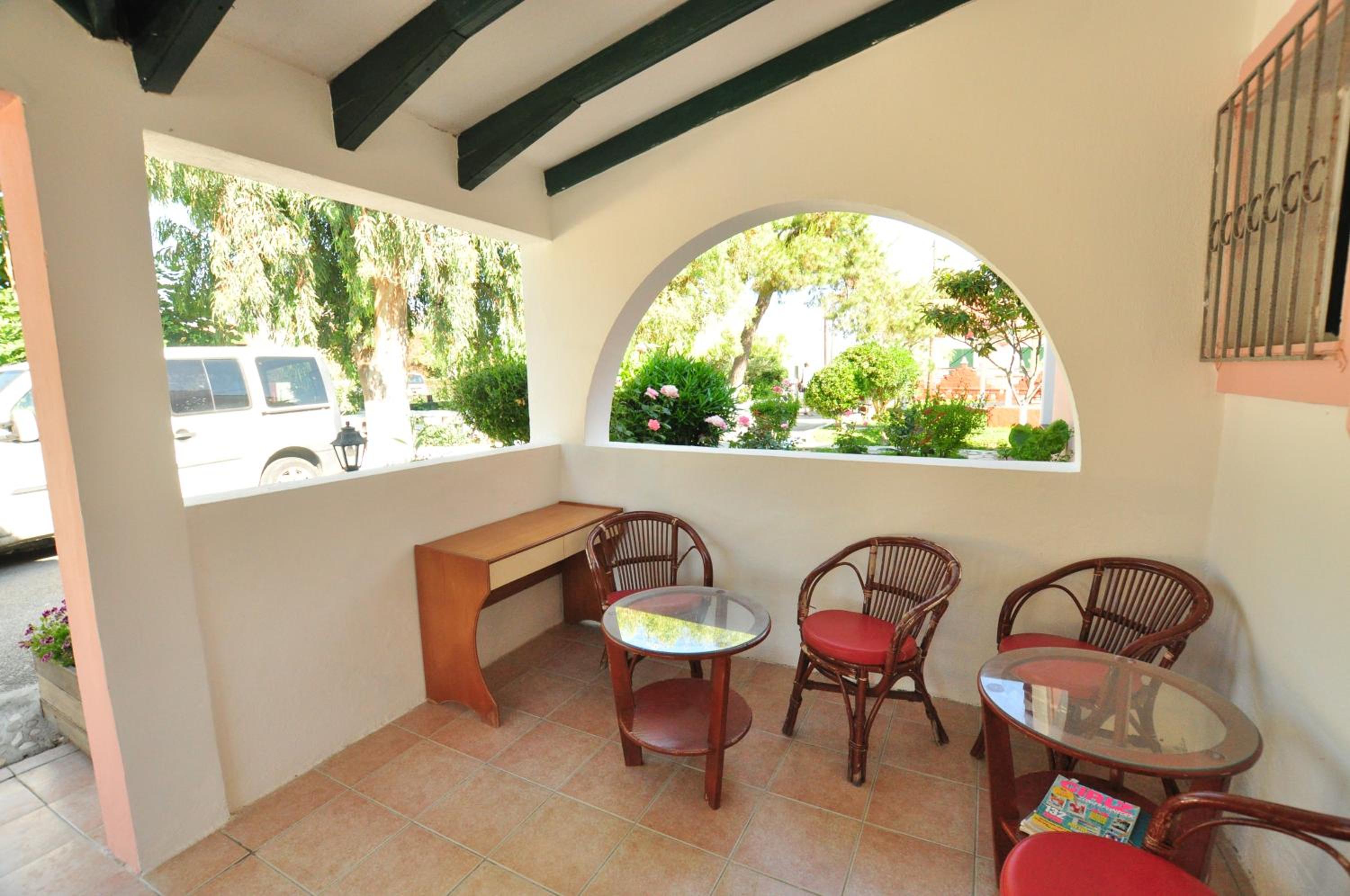 Tassos Apartments
