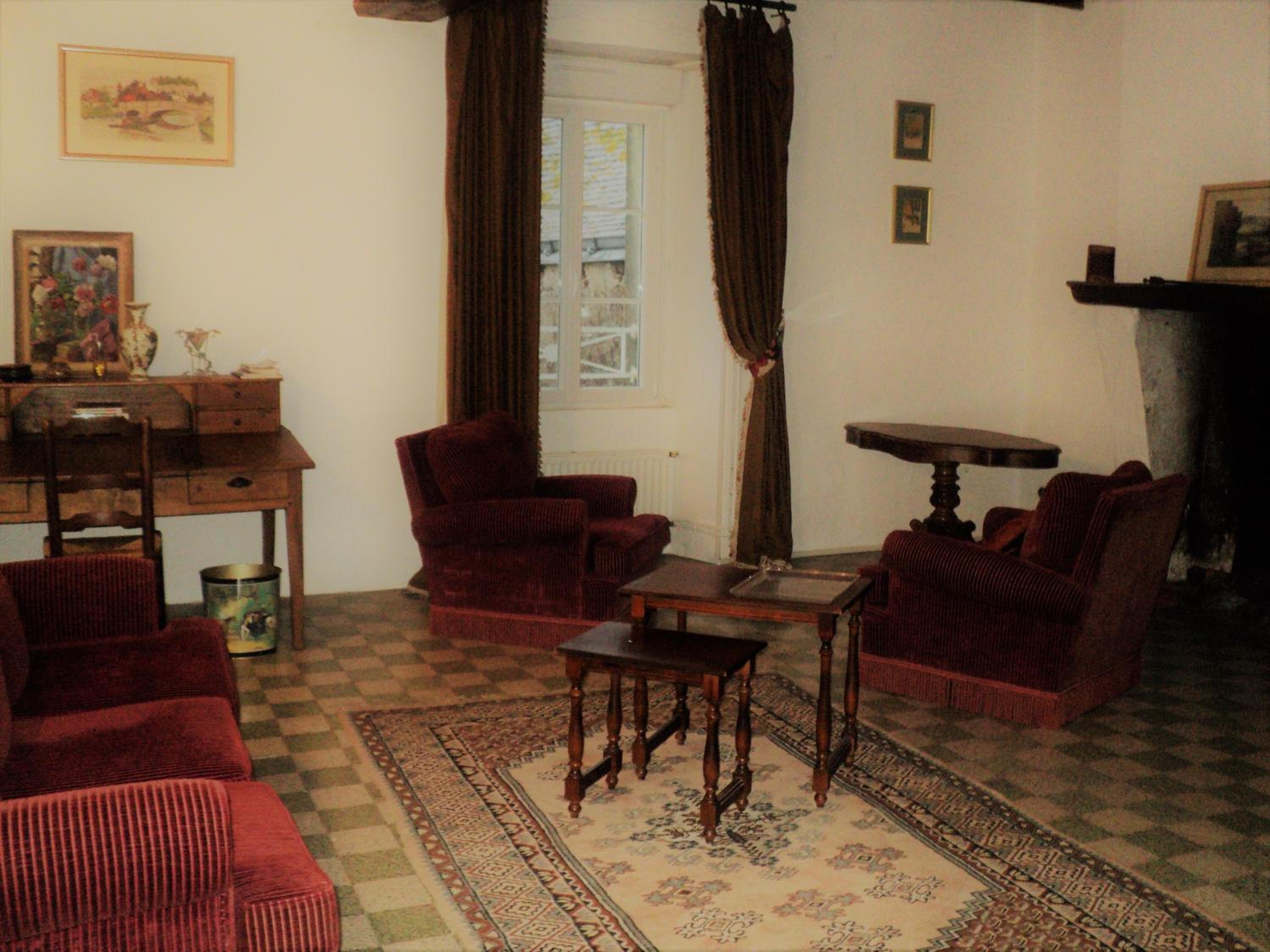 Photo 10