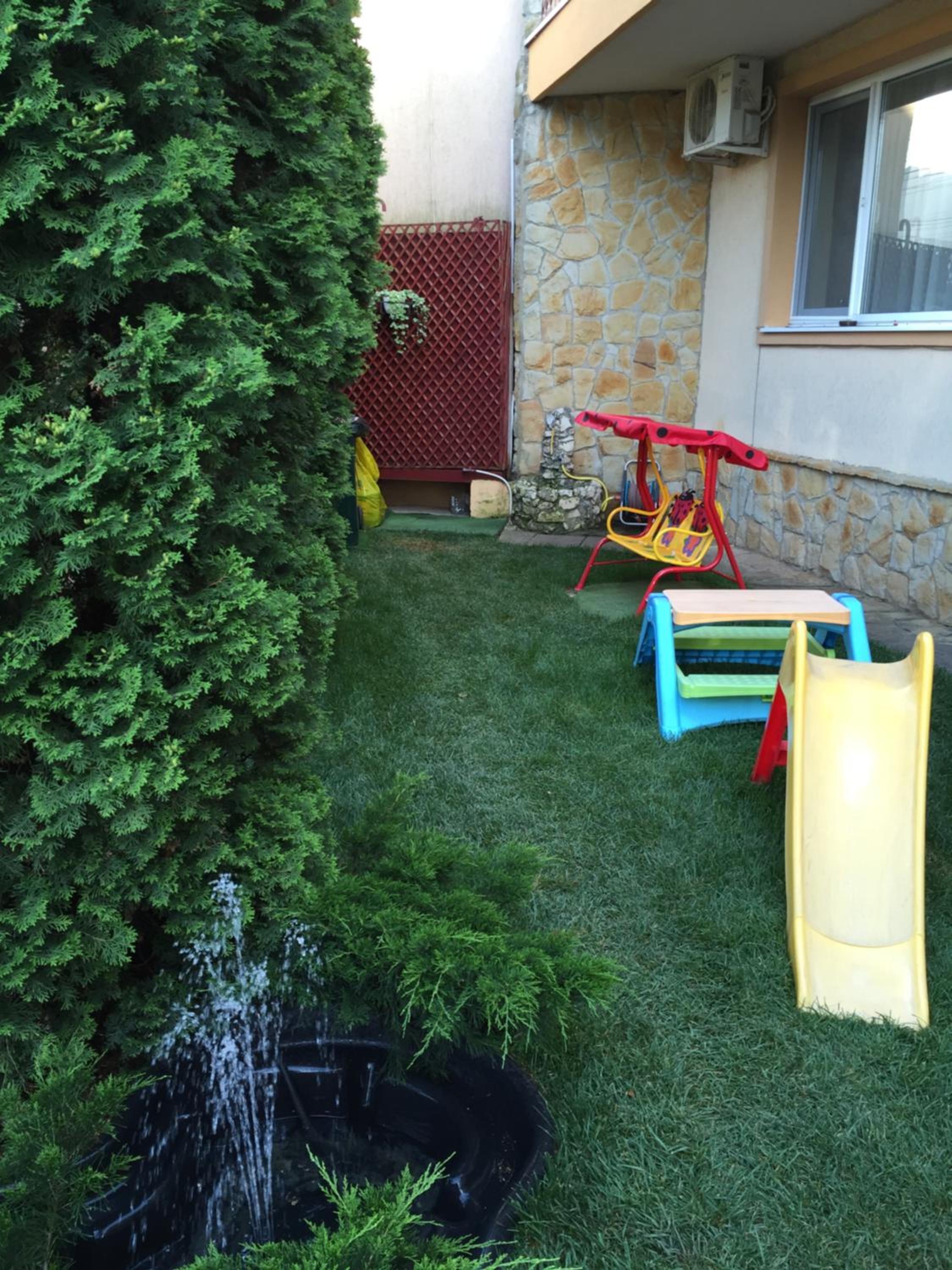 Photo 44