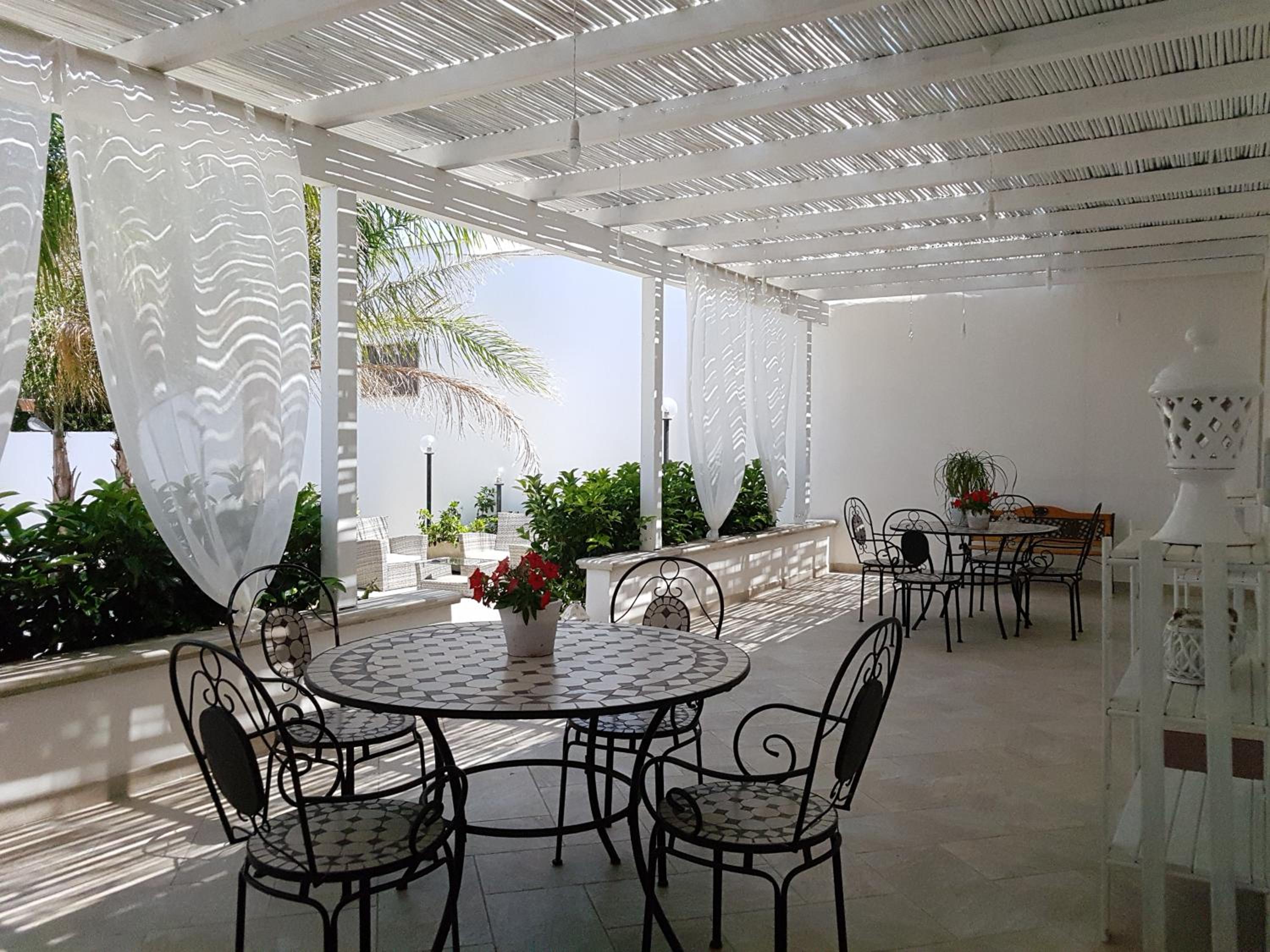 Casa Poesia view 3