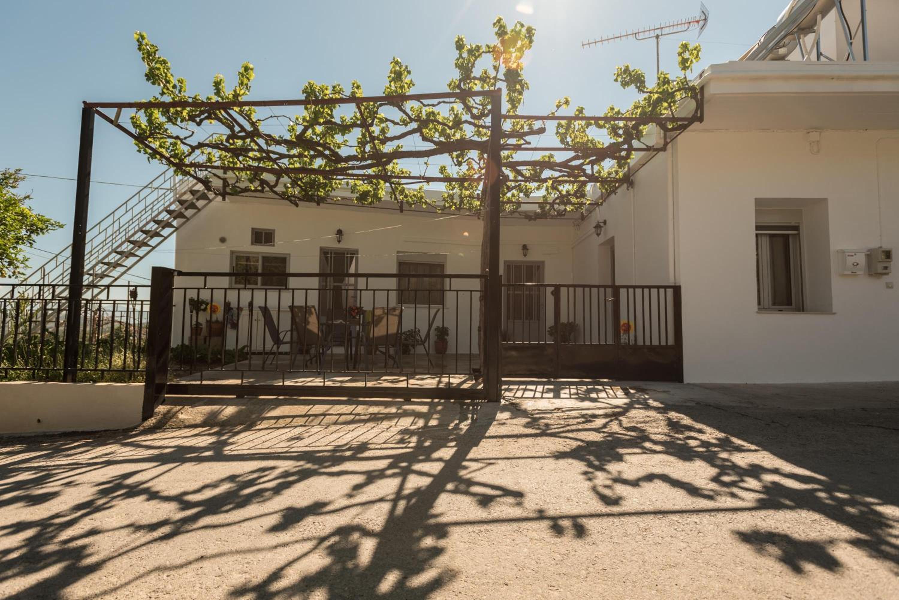 Kostas Homes