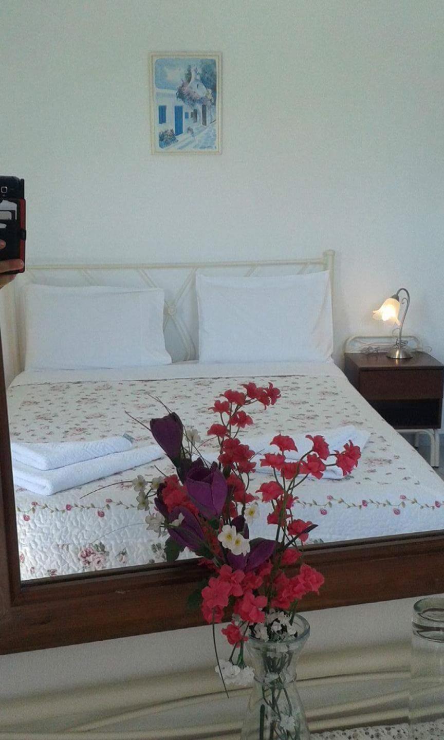 Artemis Rooms