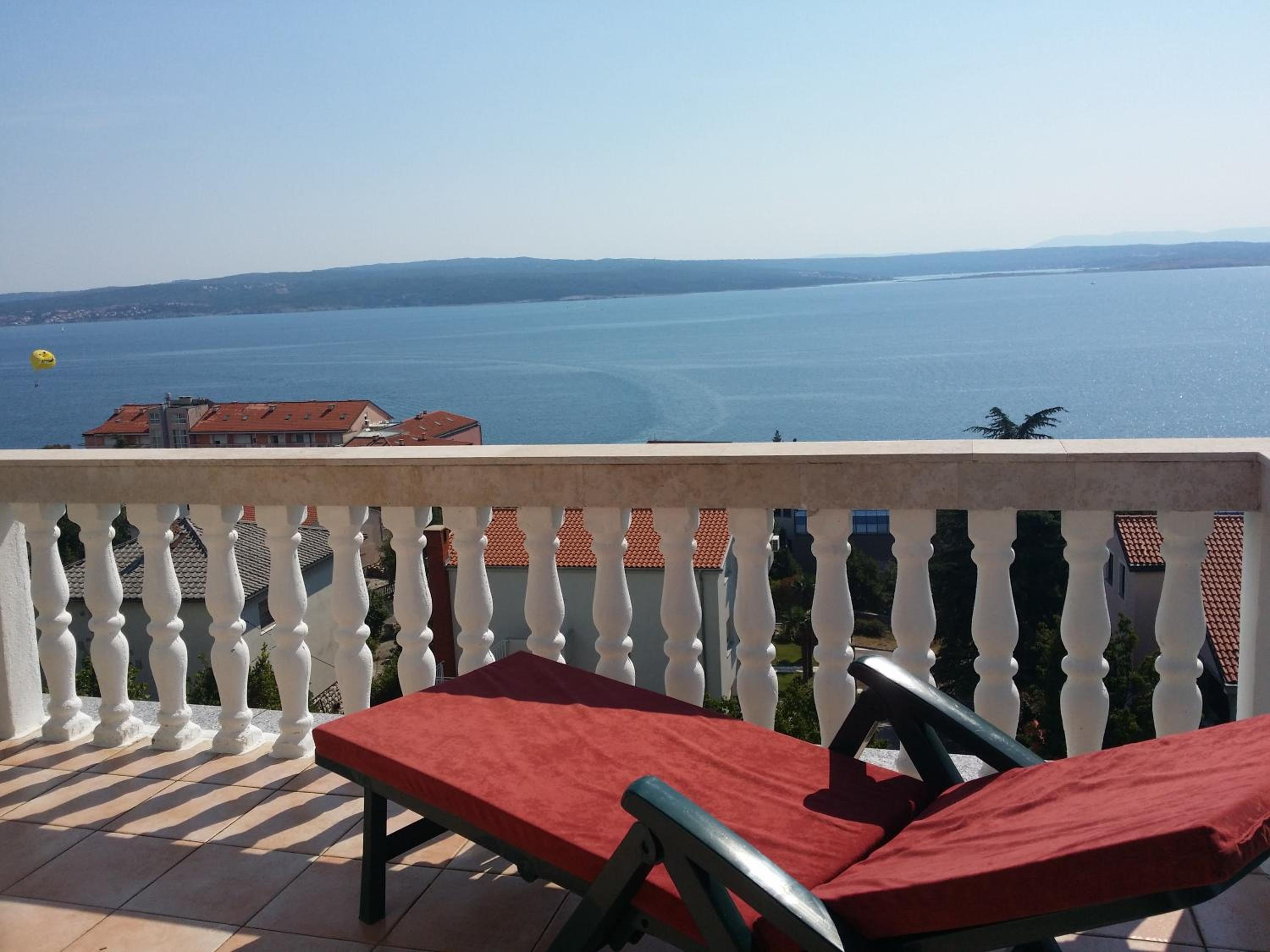 PANORAMA VIEW CLOSE SANDY BEACH 100m to Talasoterapija,