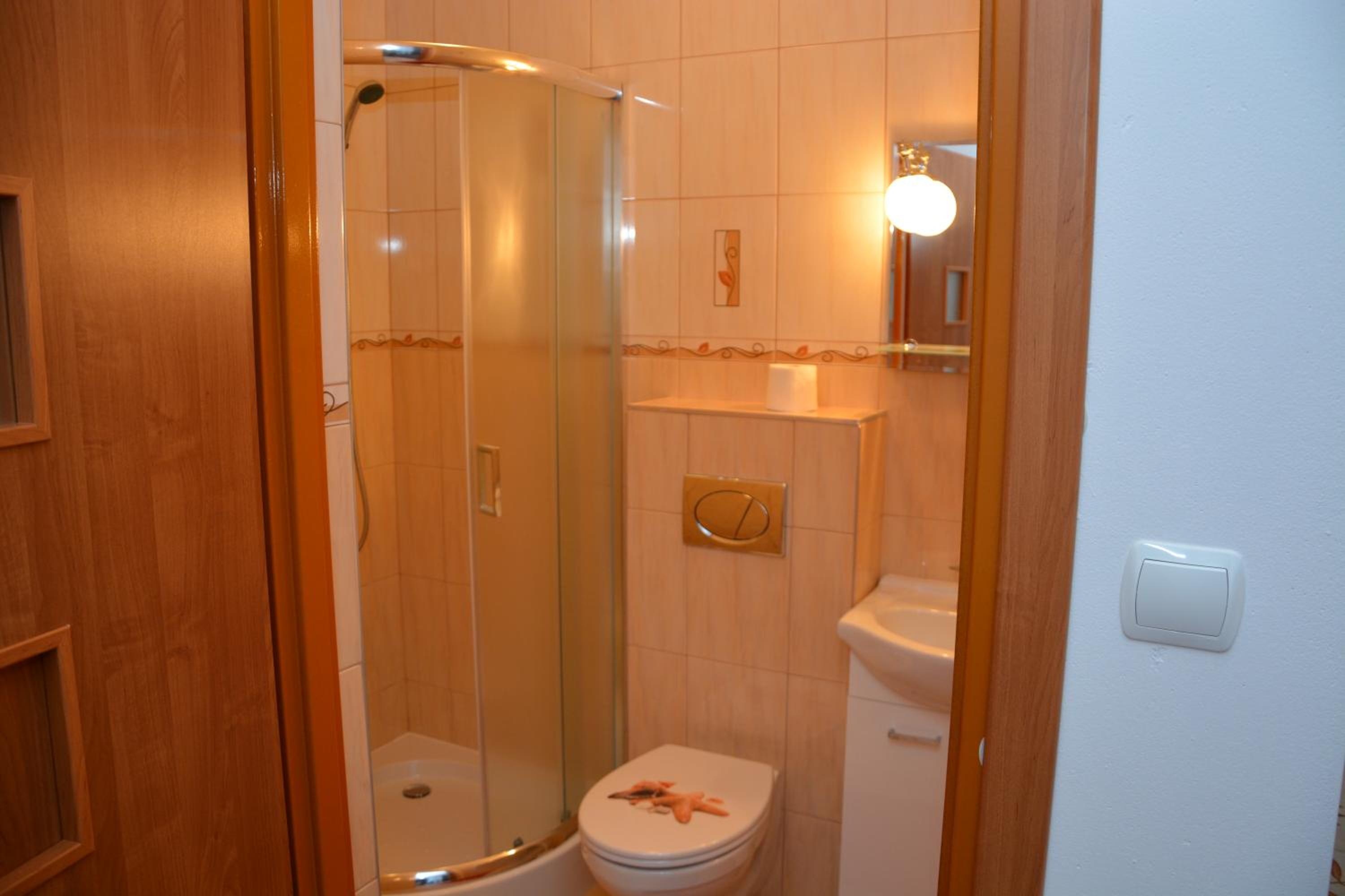 Photo 37