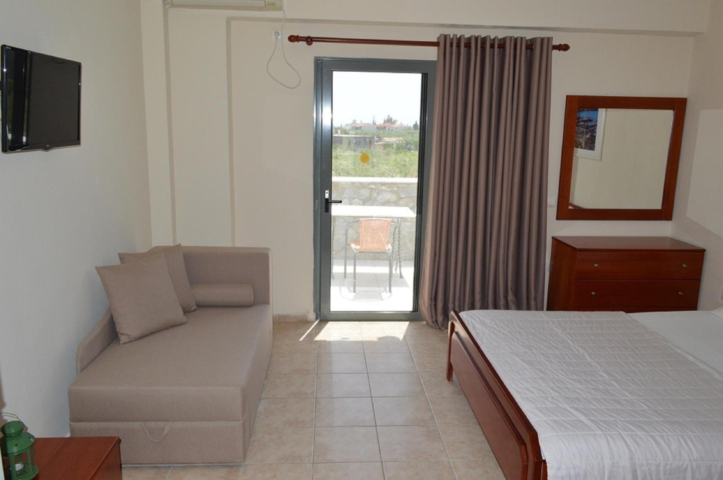 Nefeli Apartments