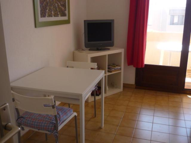 Studio CARQUEIRANNE view 3