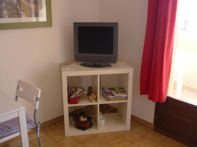 Studio CARQUEIRANNE view 5