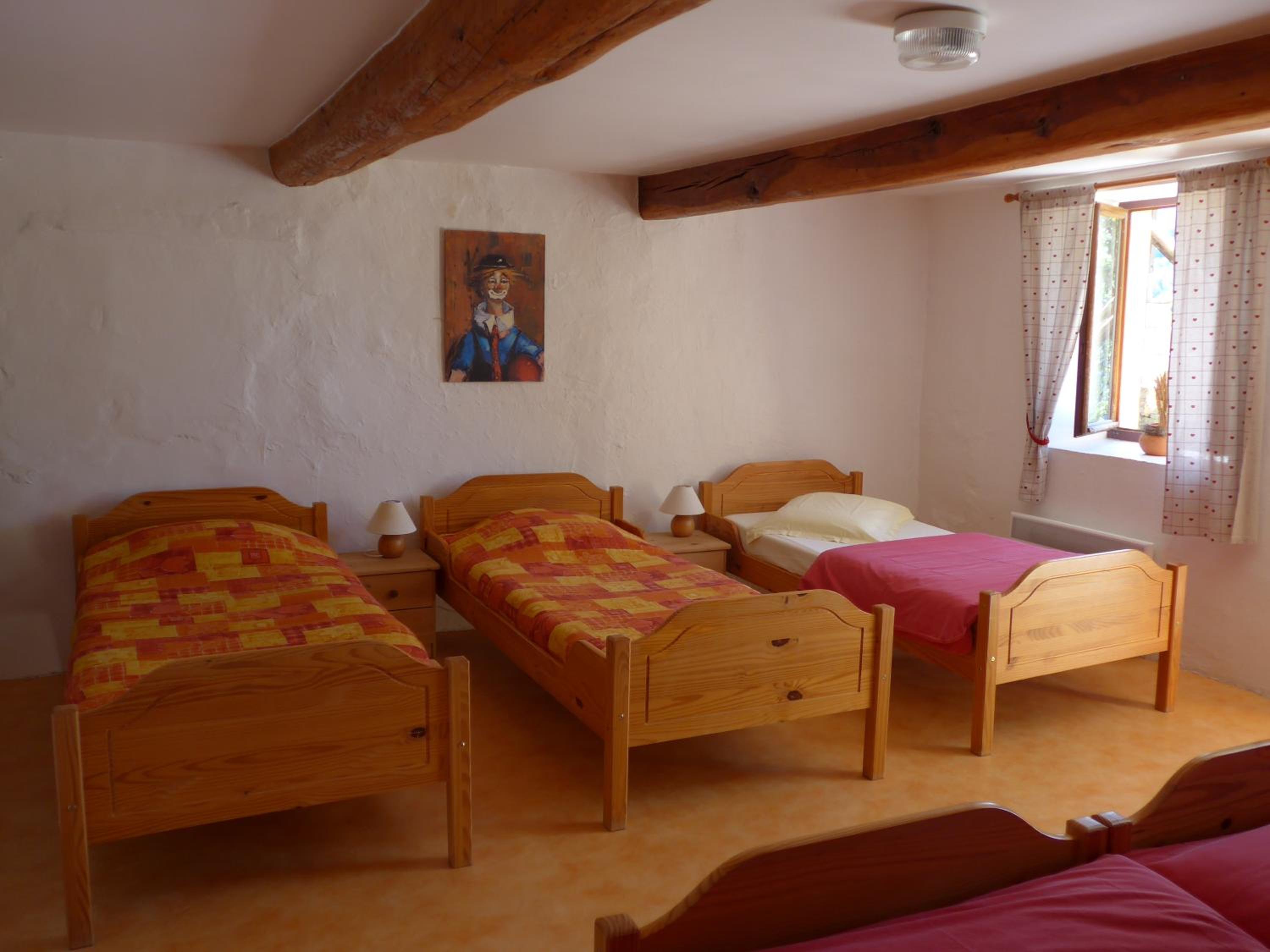 Photo 33
