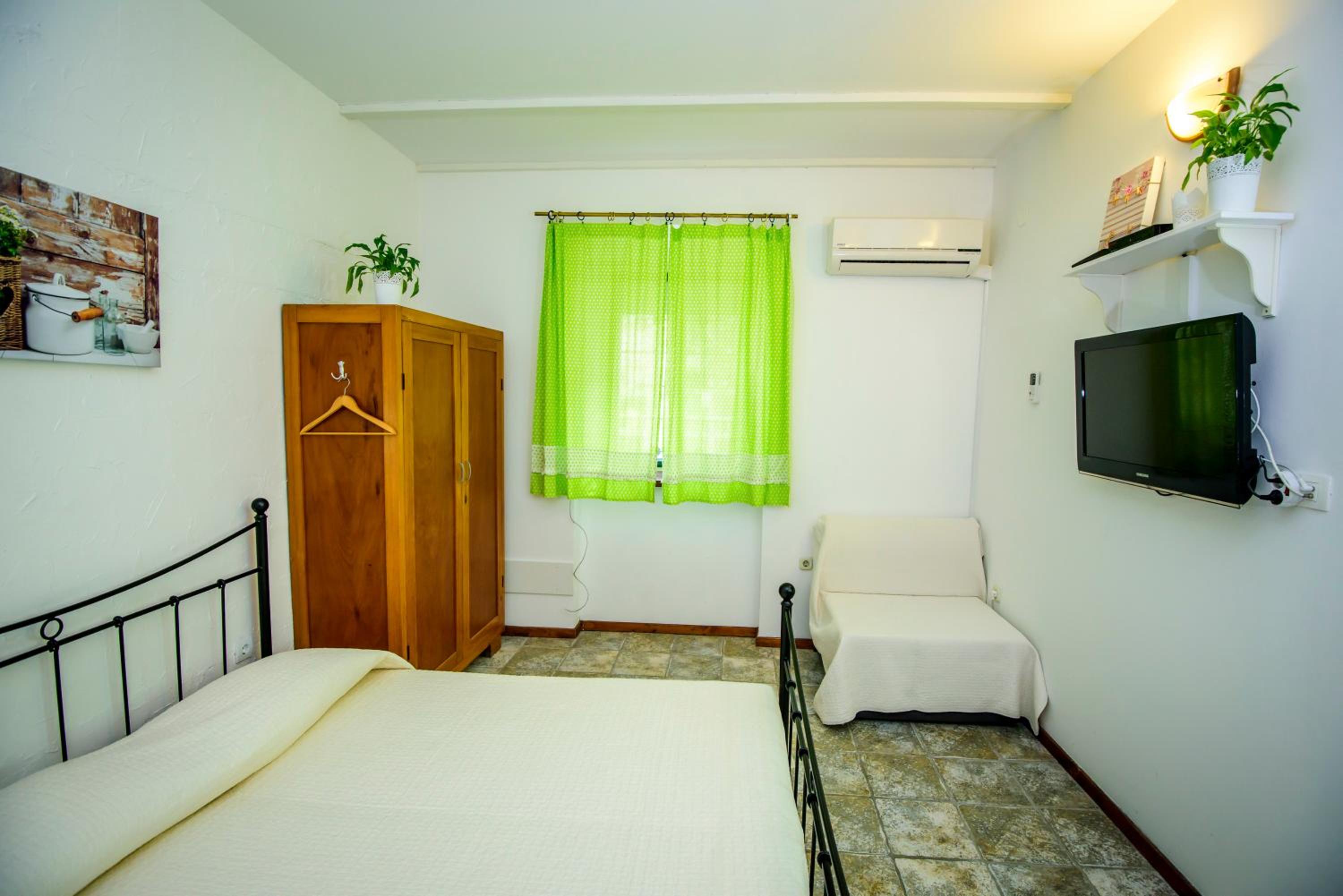 Rustica Apartments