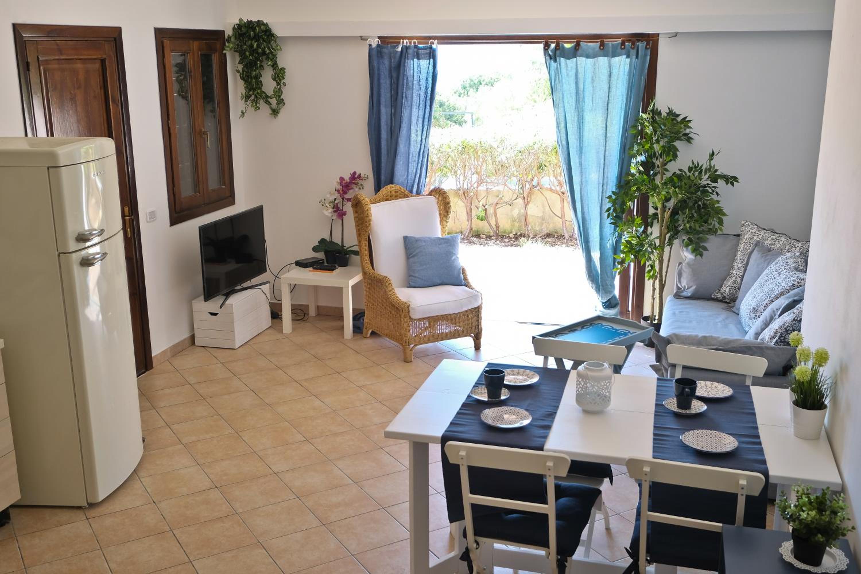 Blu Marea view 4
