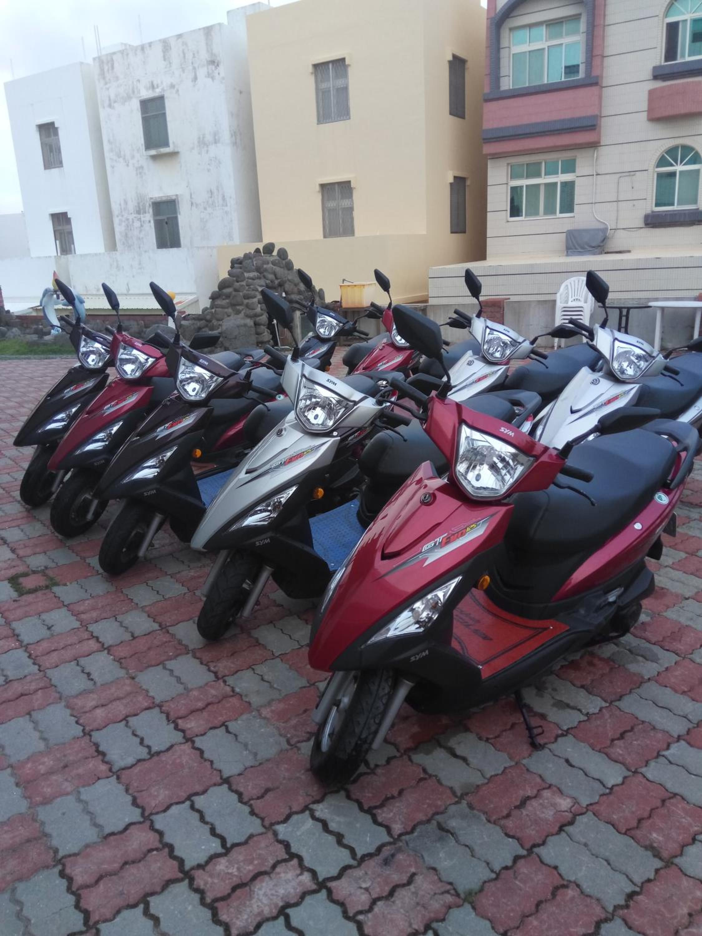 Photo 14