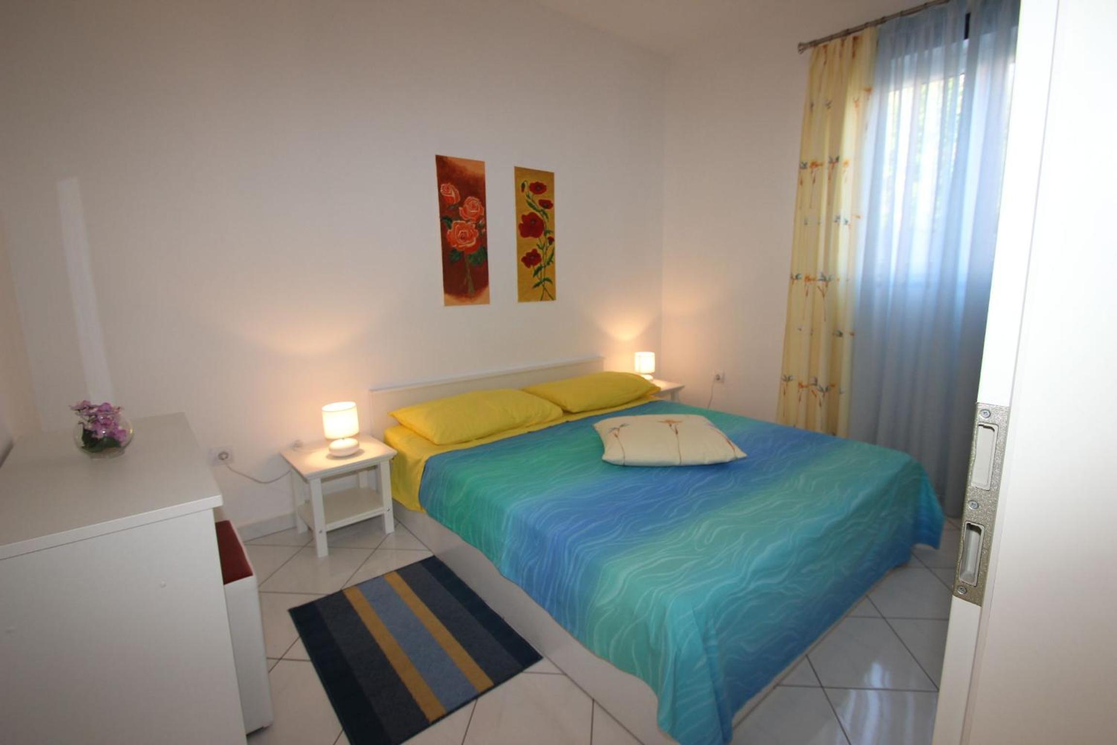 Apartments Ernesta