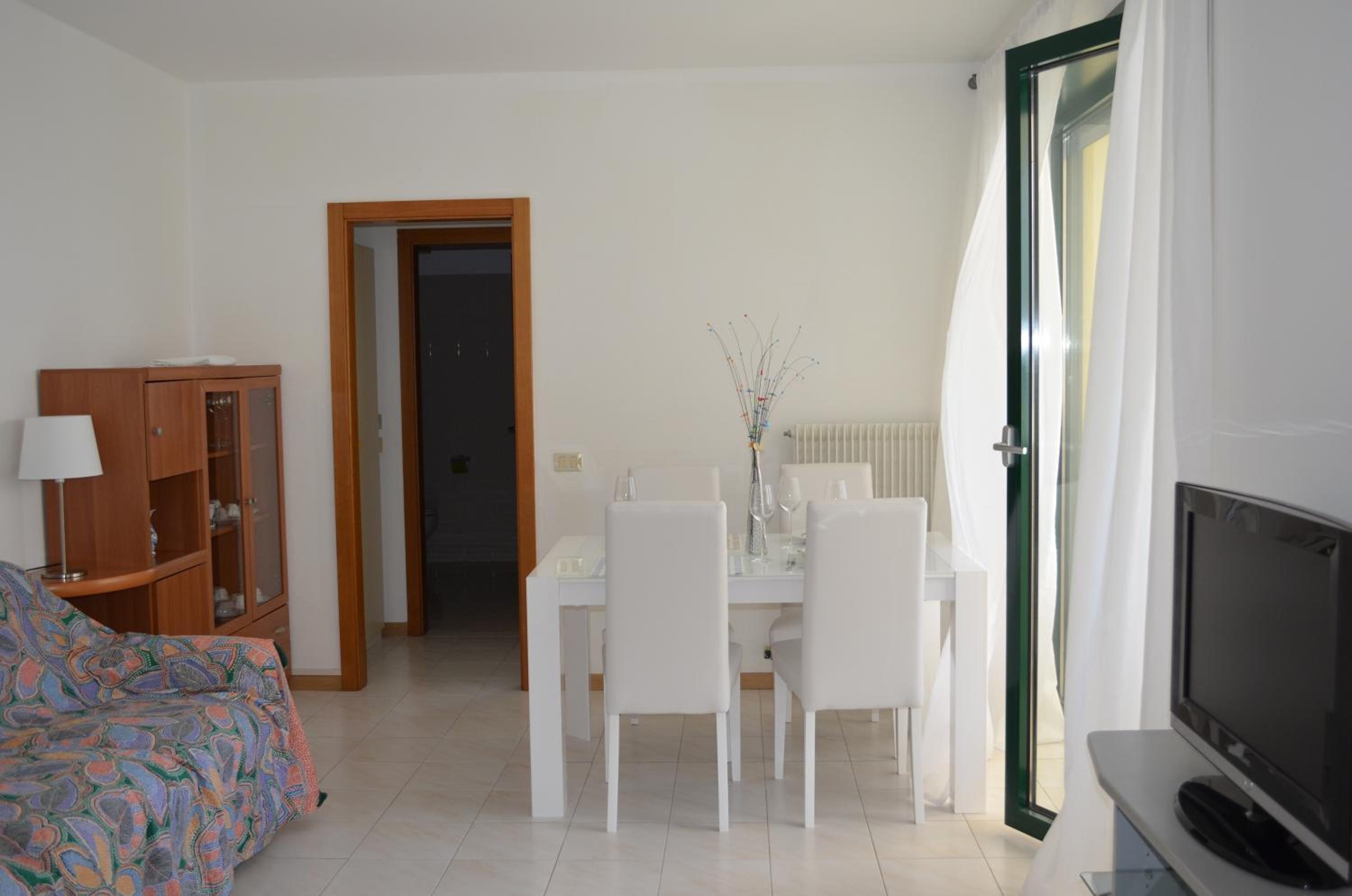 BRIONE47 view 4