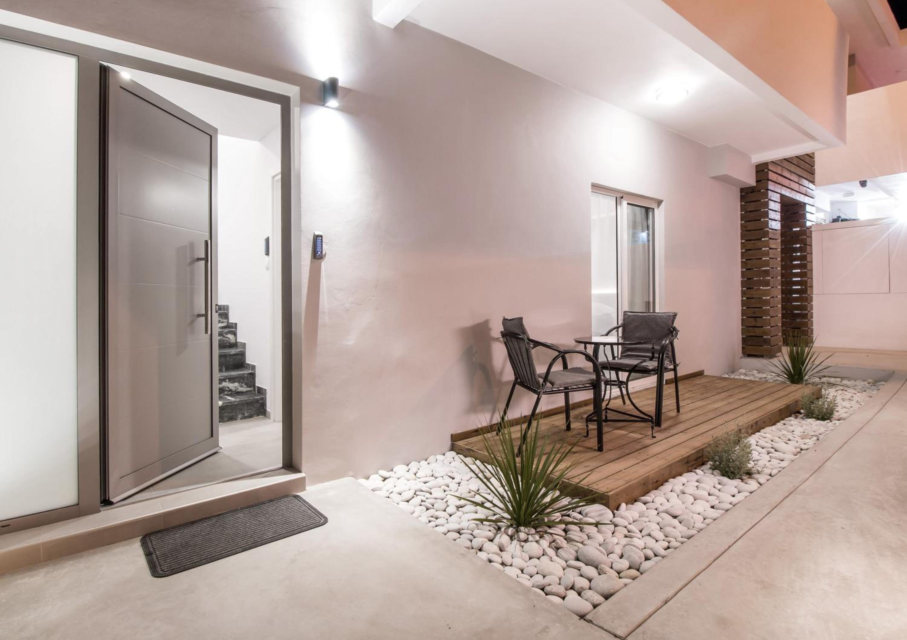 Kappa Apartments