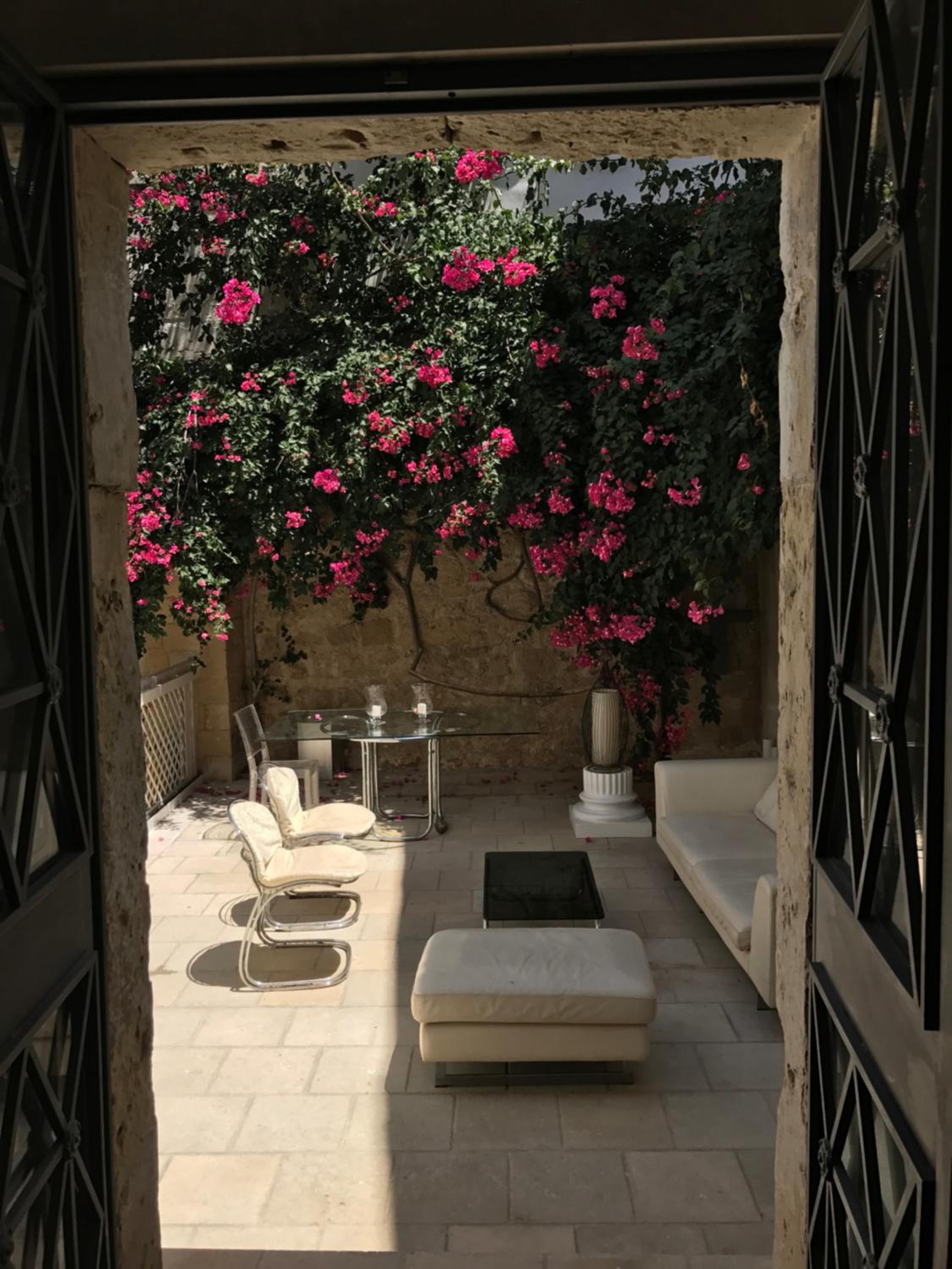 ART TO DESIGN B&B