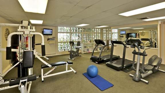 East Hampton House Resort 5