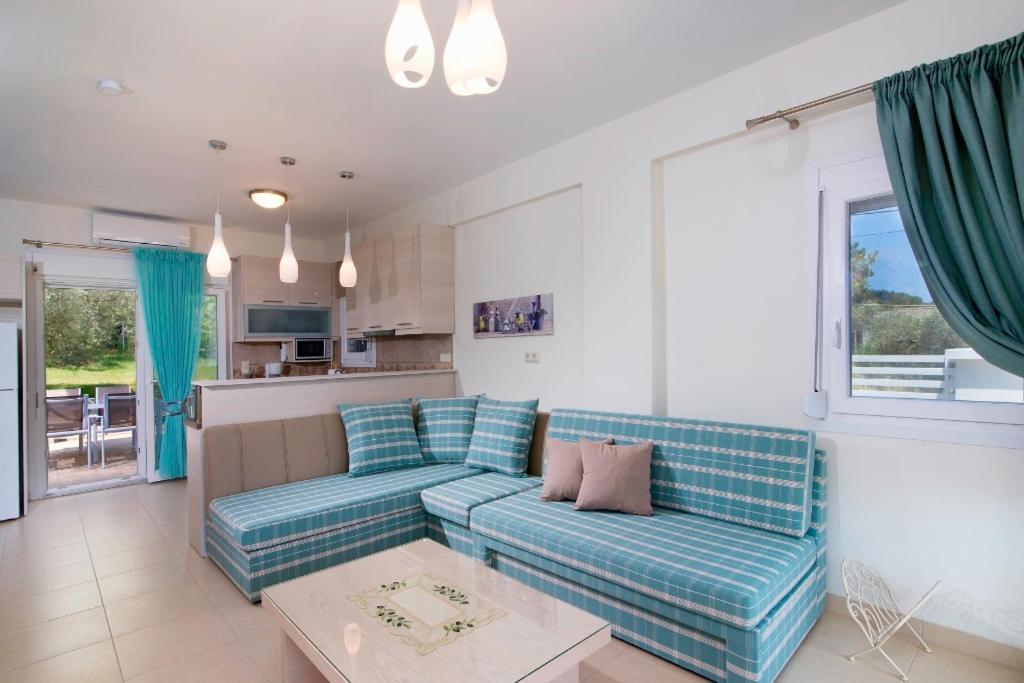 Olive Garden Villas and Apartments