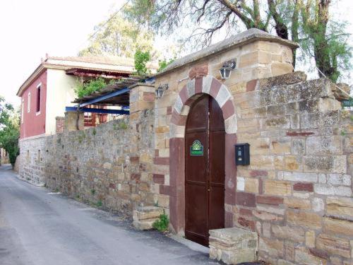 Manganos Apartments