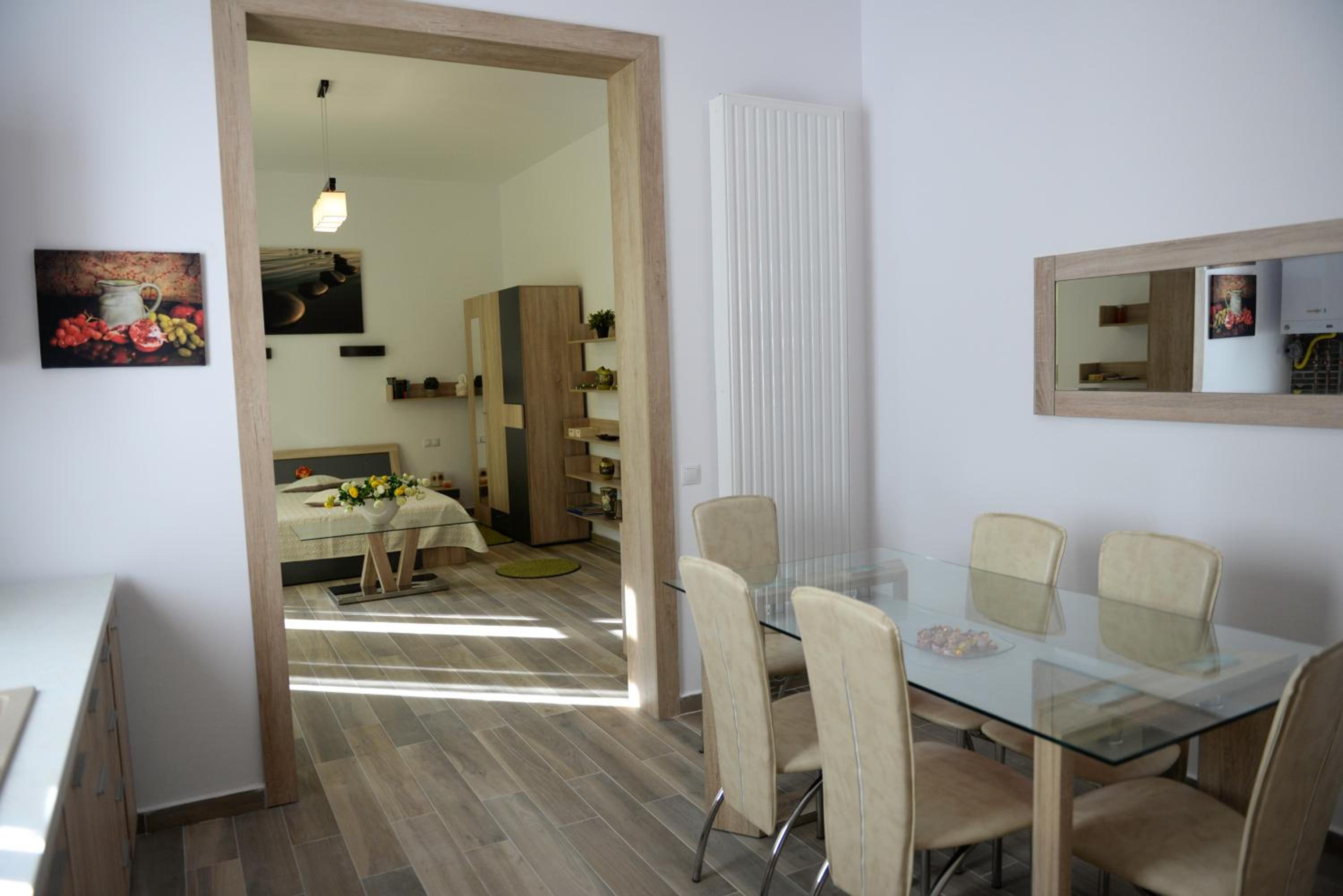 Central Park Apartments view 5
