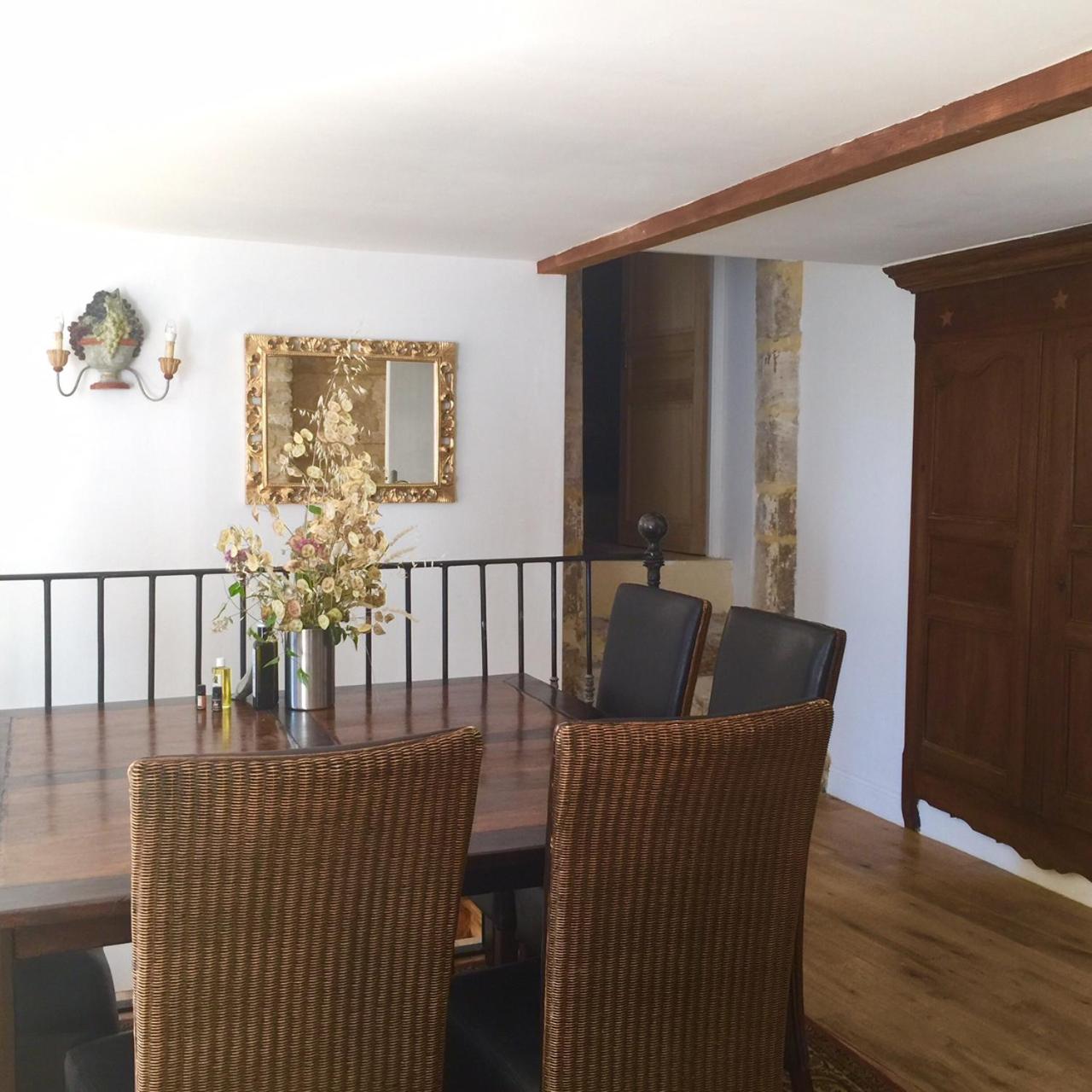 Photo 50