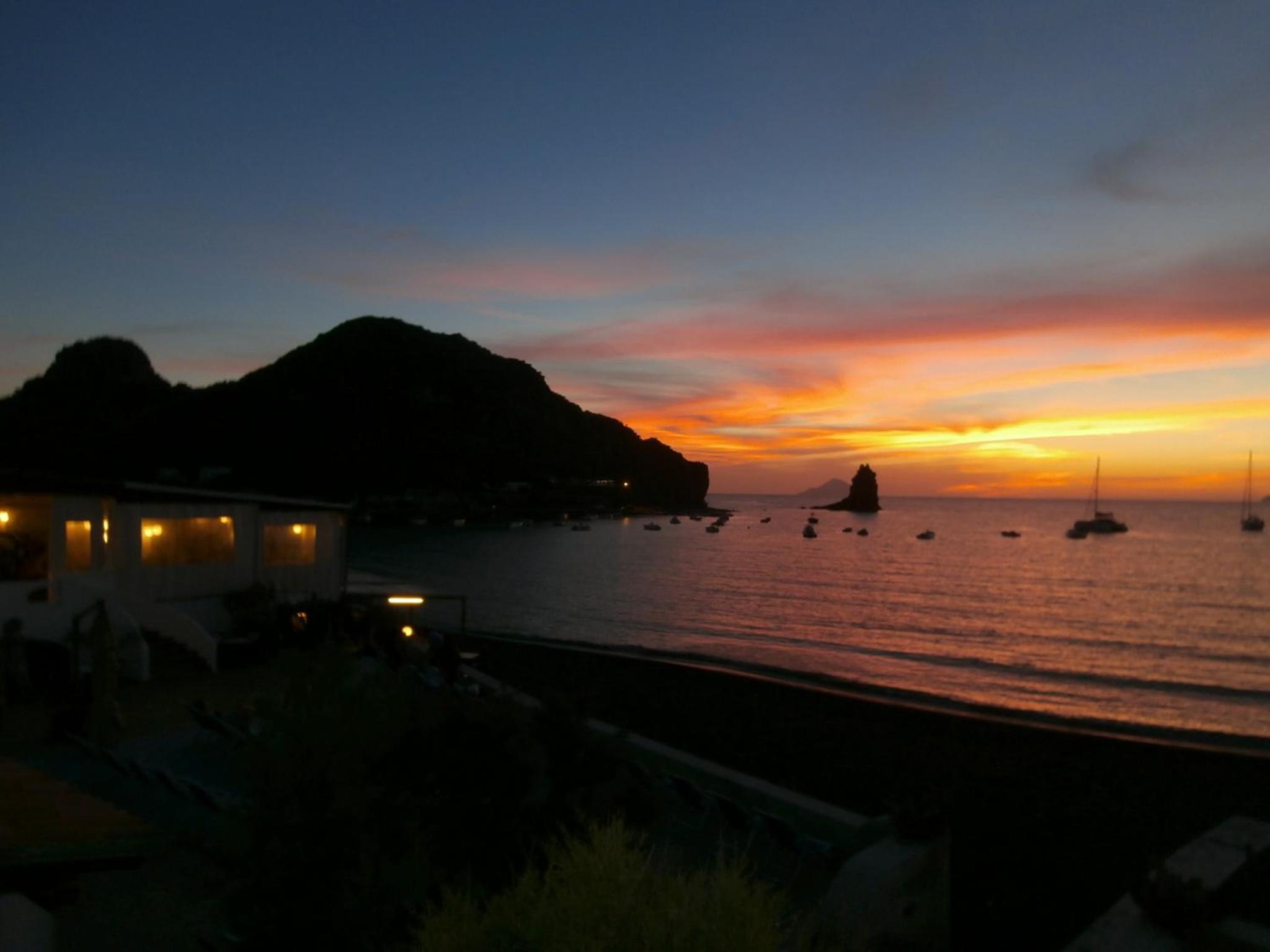 Vulcano Vacations - Hotel Conti - Property Image 11