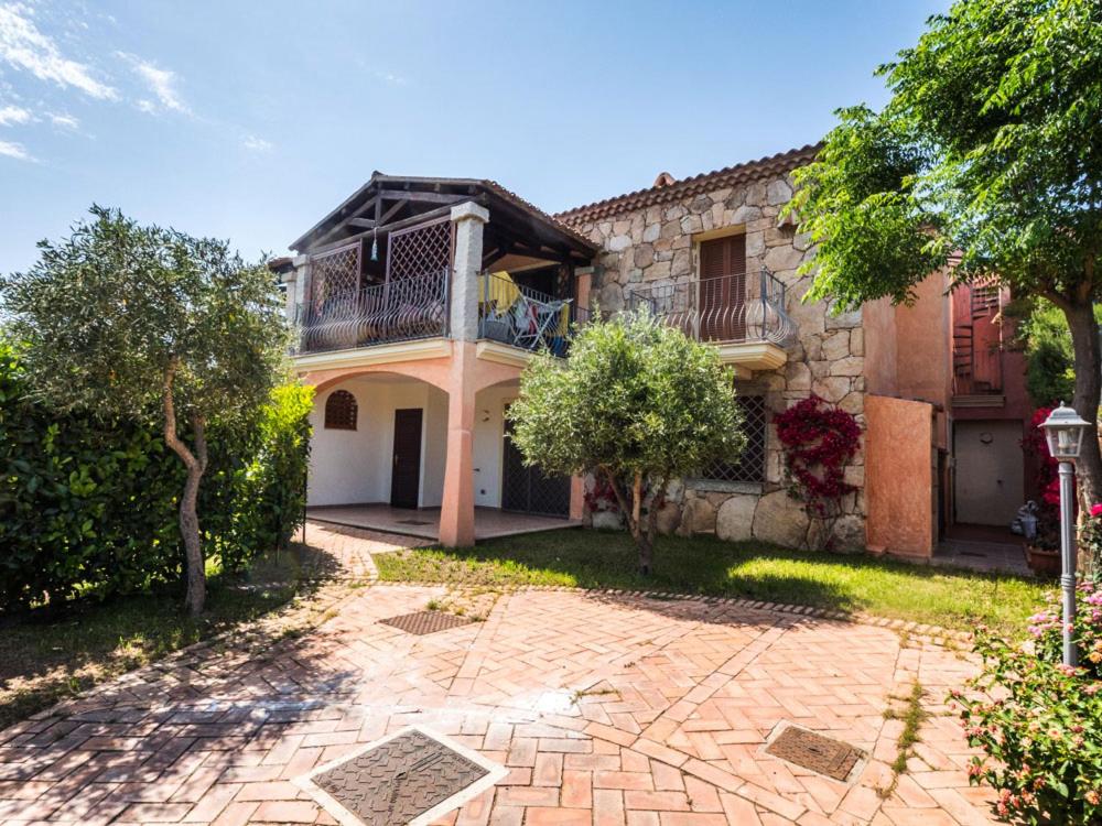 Residence degli ulivi view 2