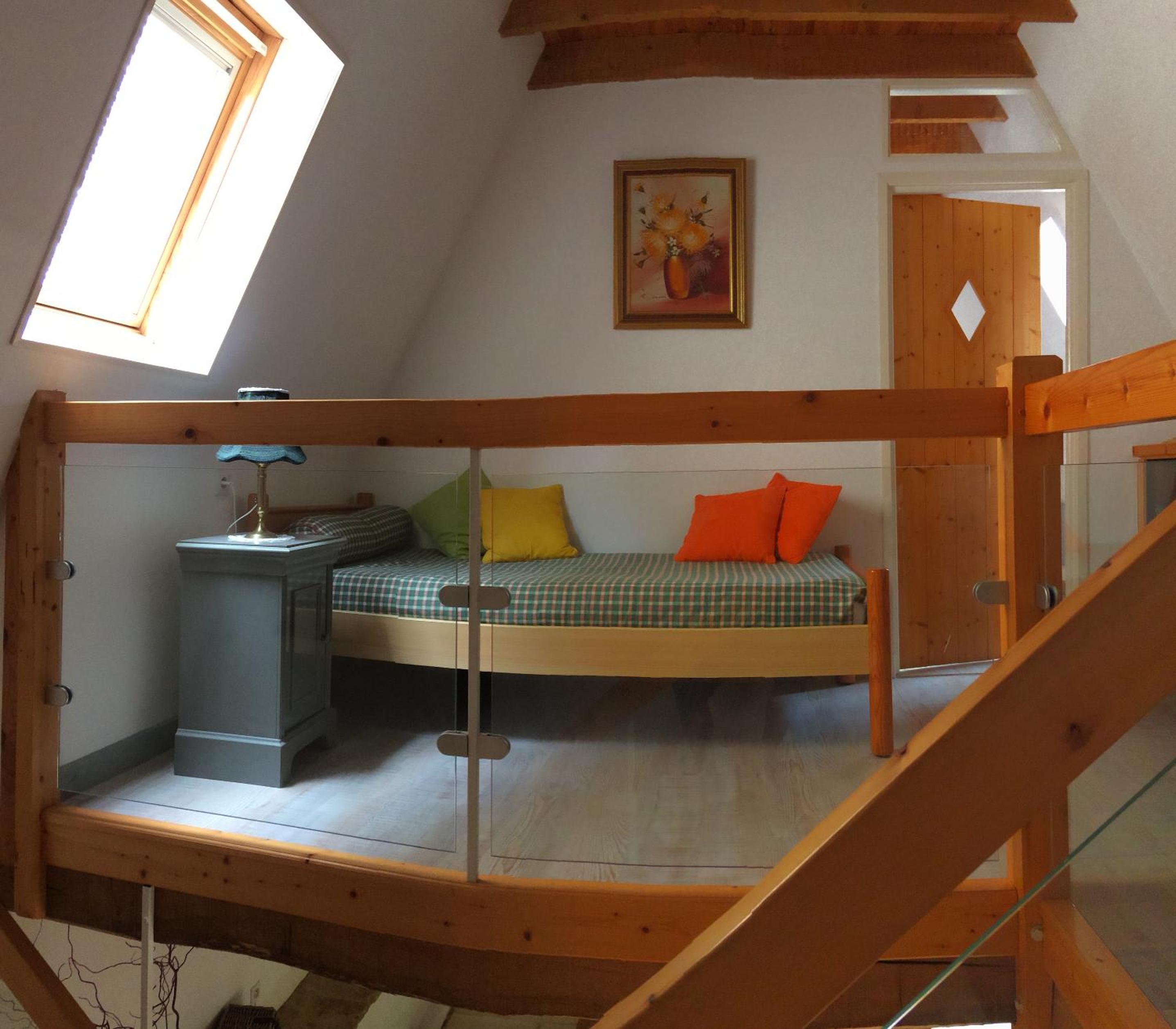 Photo 43
