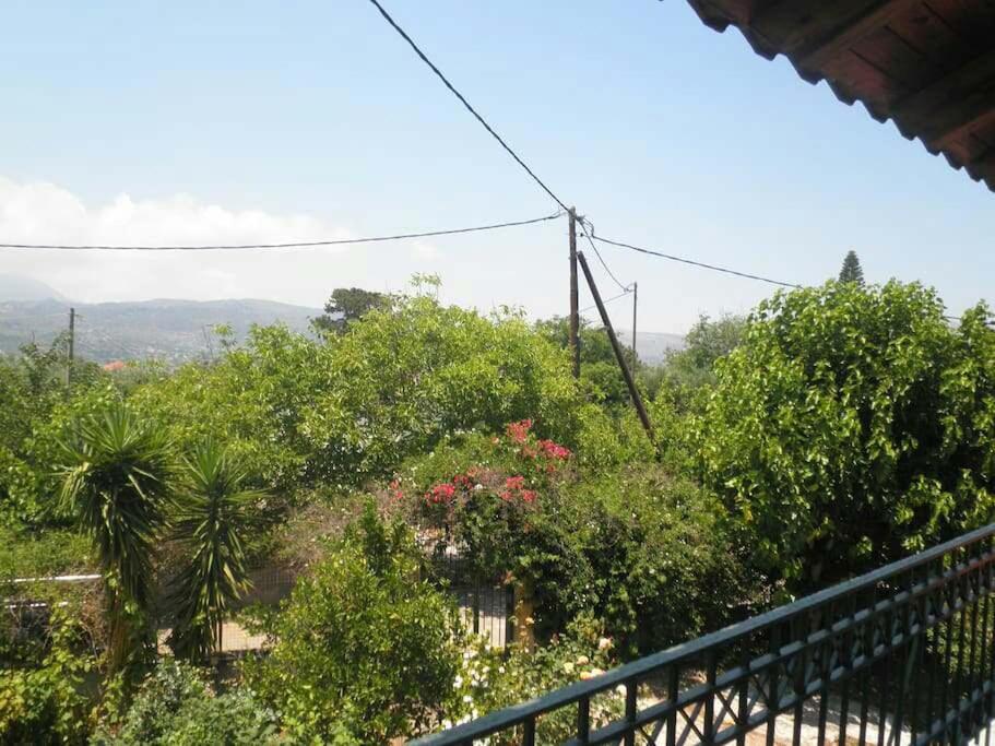 Dimis Country House